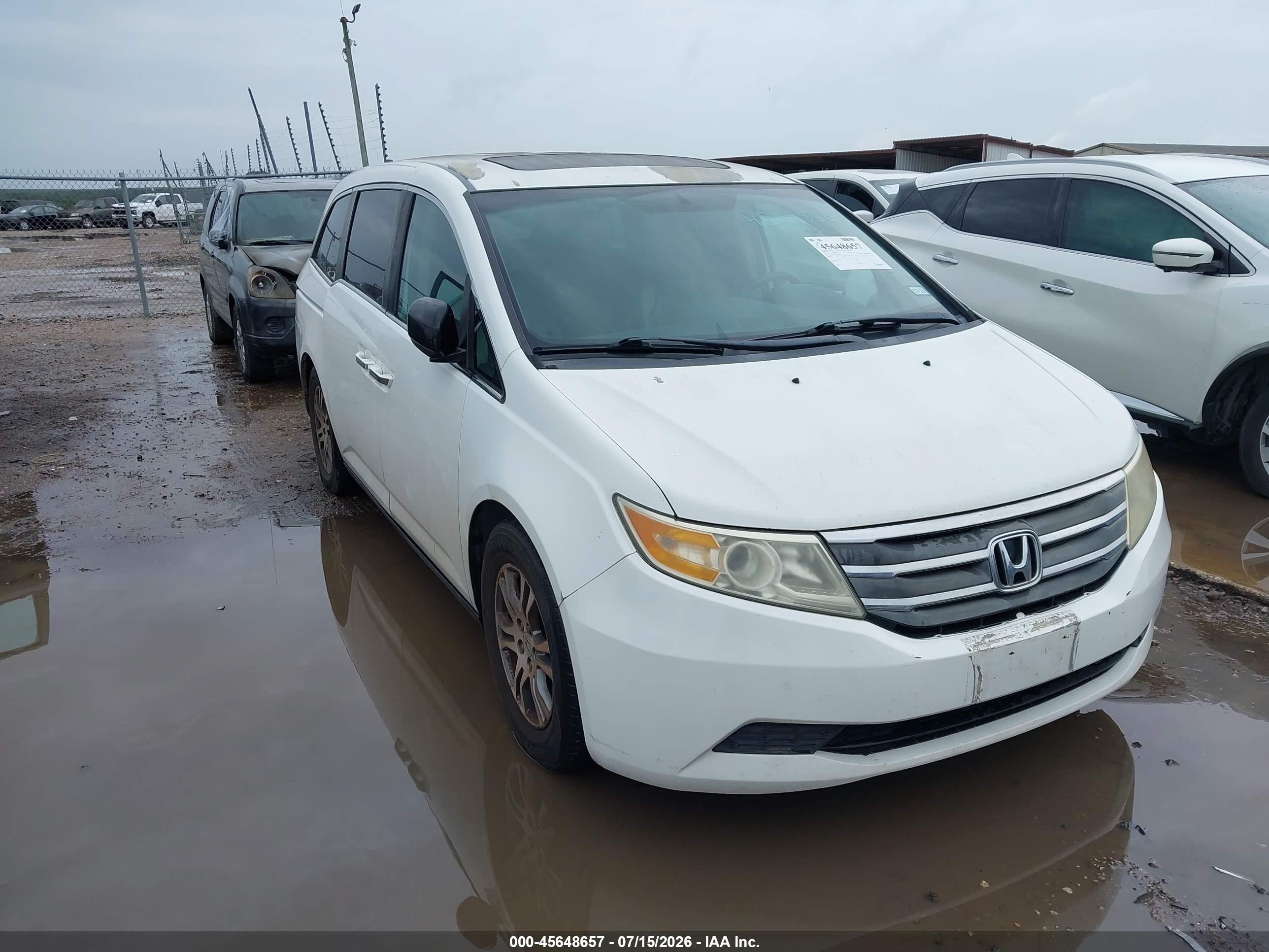 2012 Honda Odyssey Ex-l White vin: 5FNRL5H67CB134188