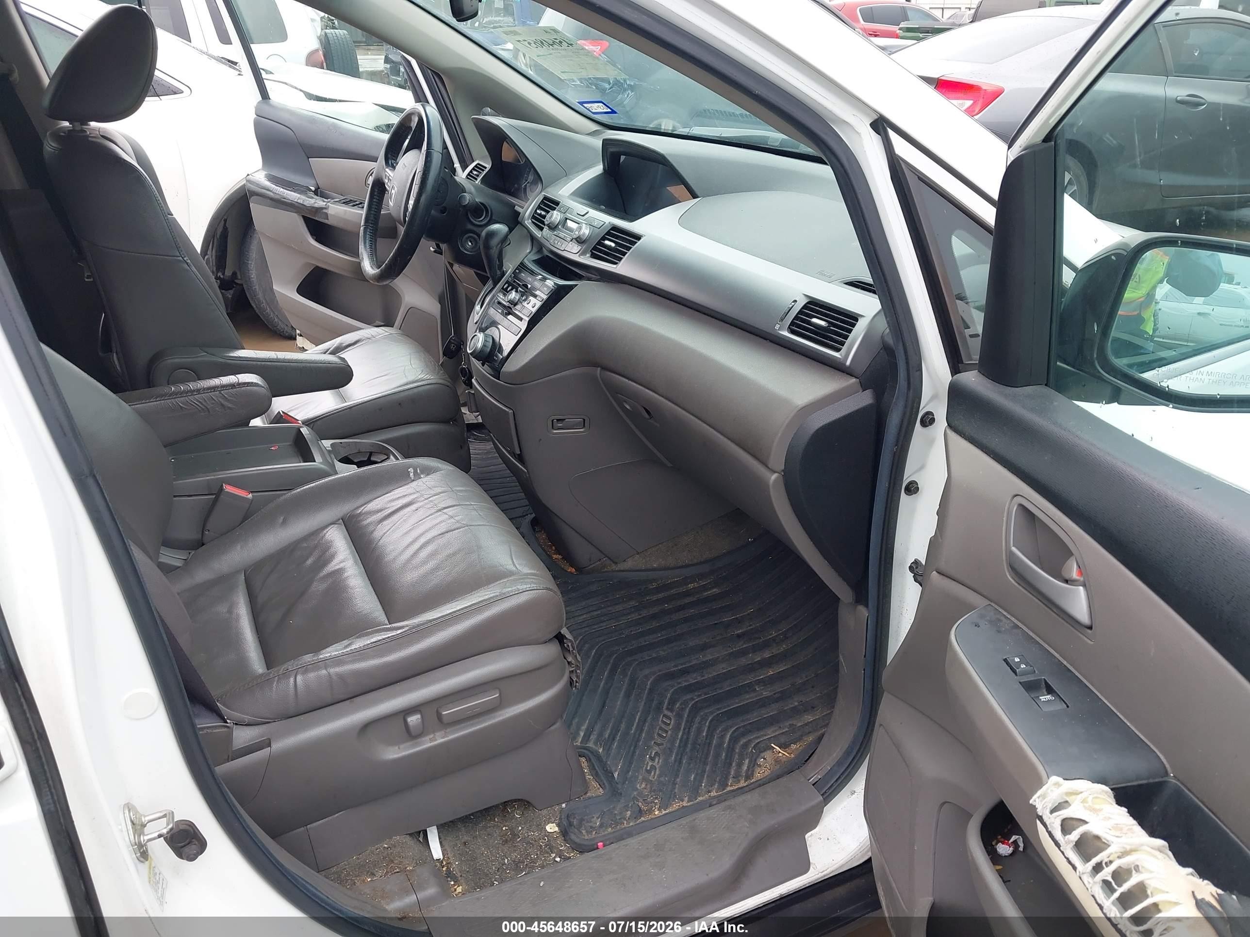 2012 Honda Odyssey Ex-l White vin: 5FNRL5H67CB134188