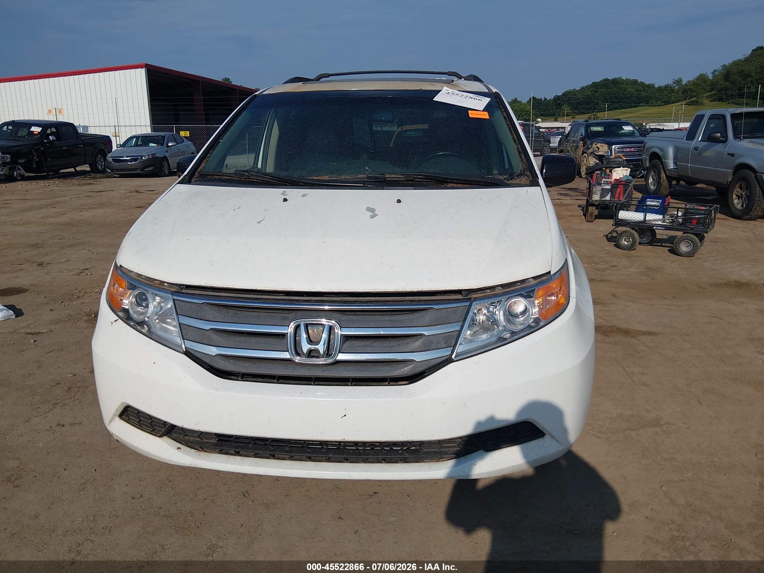 2013 Honda Odyssey Ex-l White vin: 5FNRL5H67DB020547