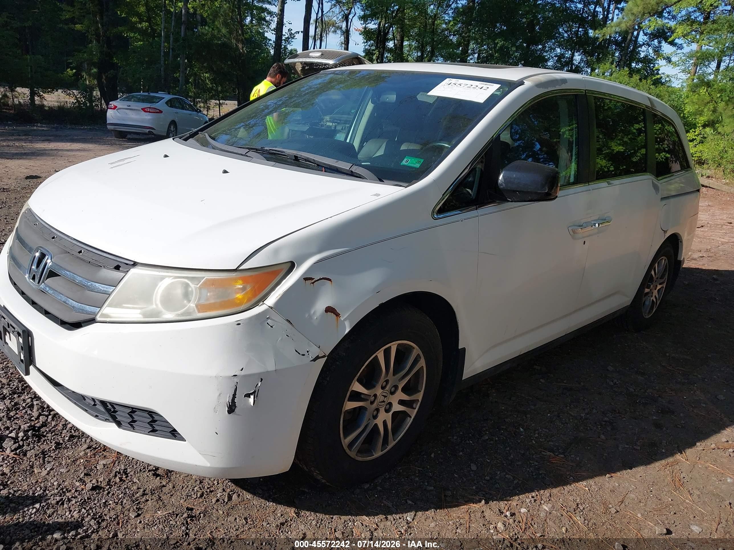 2013 Honda Odyssey Ex-l Белый vin: 5FNRL5H67DB035436