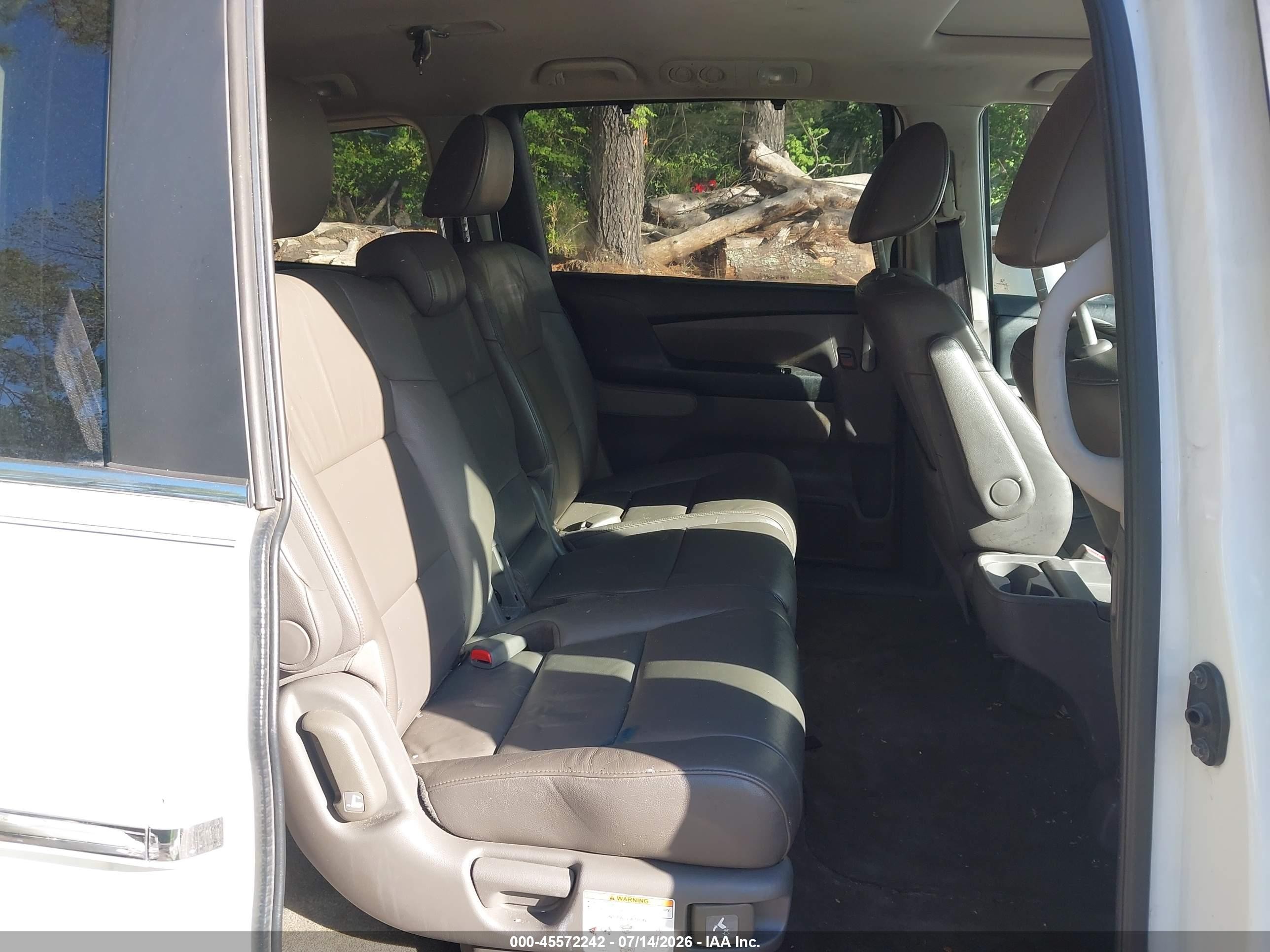 2013 Honda Odyssey Ex-l Белый vin: 5FNRL5H67DB035436