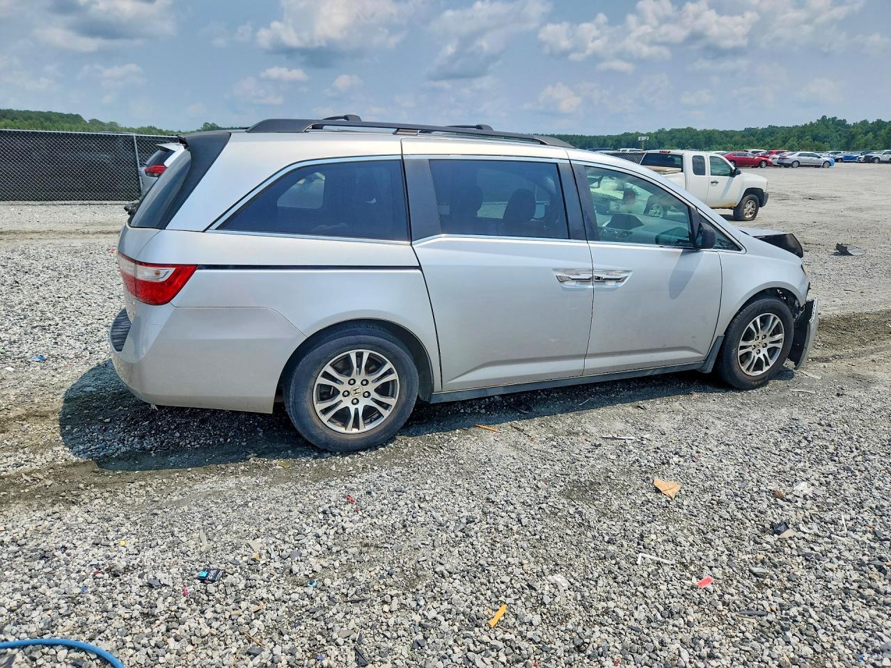 2013 Honda Odyssey Exl Silver vin: 5FNRL5H67DB053547