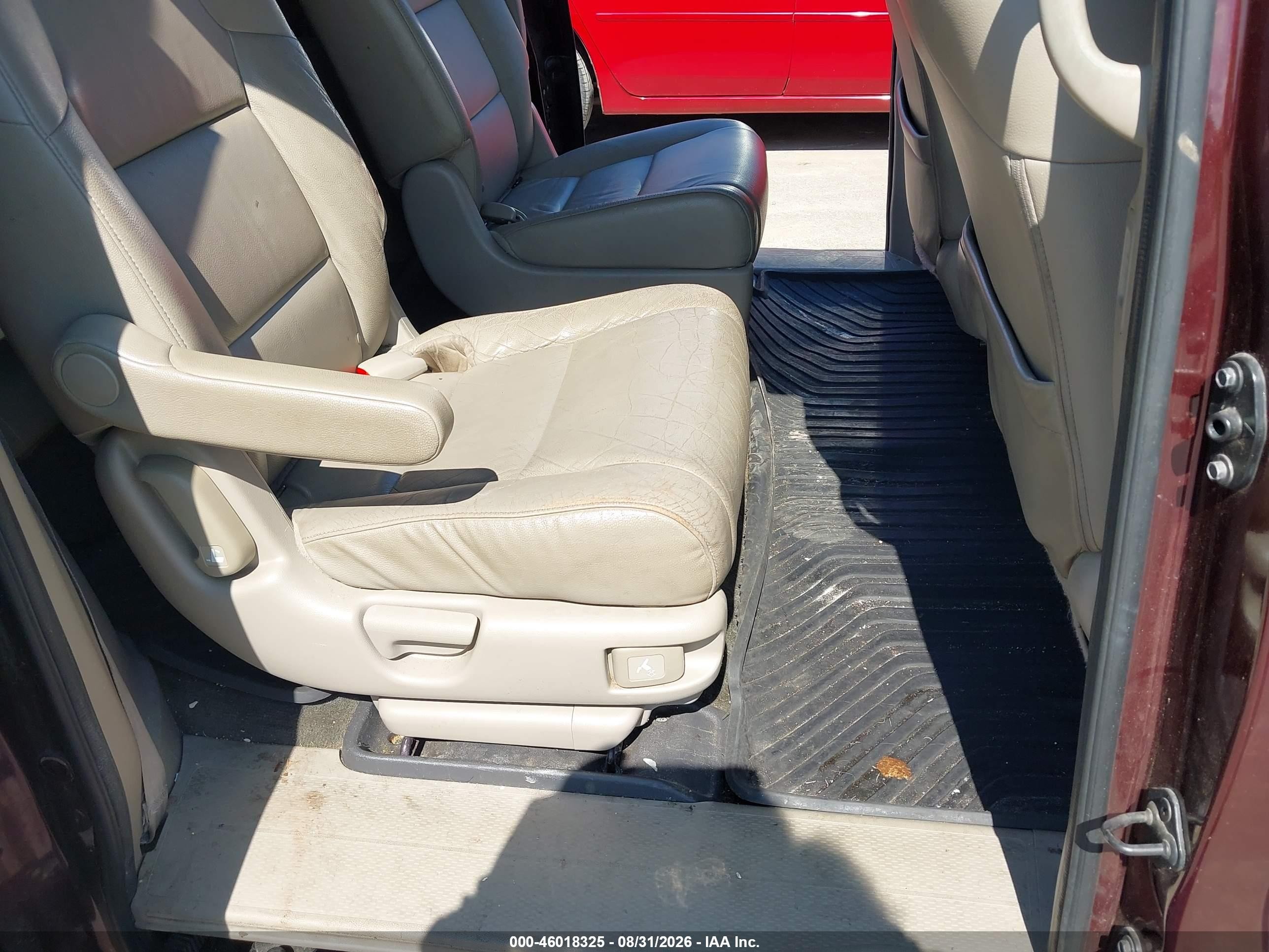 2014 Honda Odyssey Ex-l Burgundy vin: 5FNRL5H67EB038838