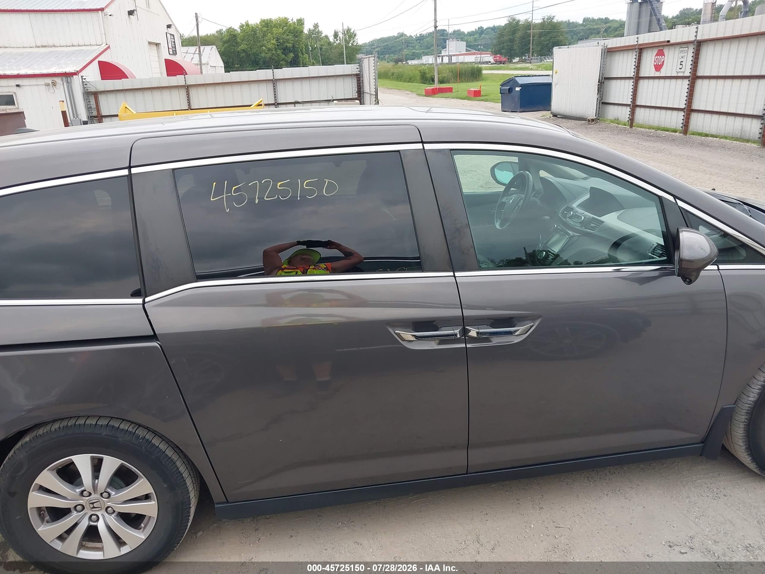 2014 Honda Odyssey Ex-l Gray vin: 5FNRL5H67EB045093