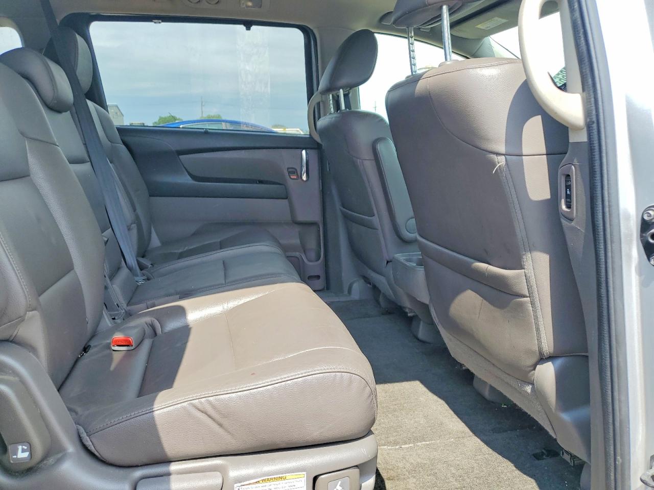 2014 Honda Odyssey Exl Silver vin: 5FNRL5H67EB080104