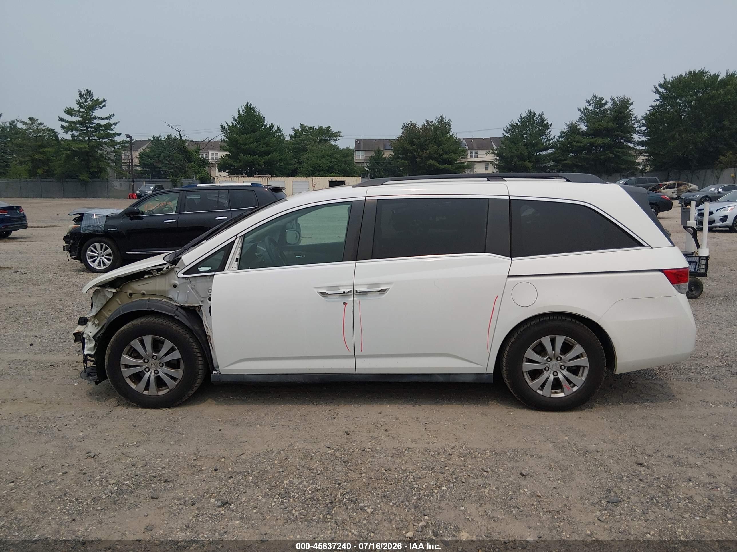 2014 Honda Odyssey Ex-l White vin: 5FNRL5H67EB101713
