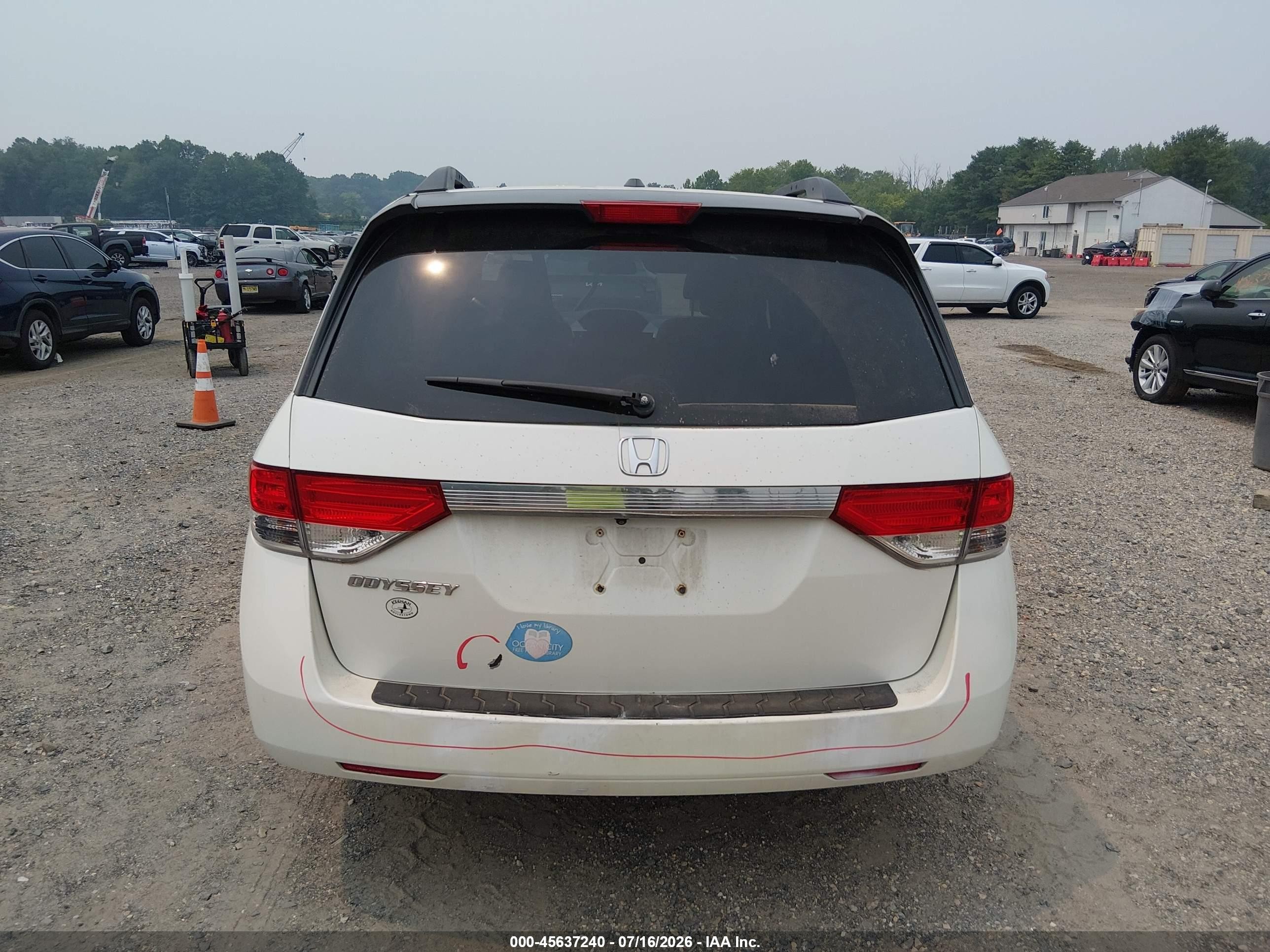 2014 Honda Odyssey Ex-l White vin: 5FNRL5H67EB101713