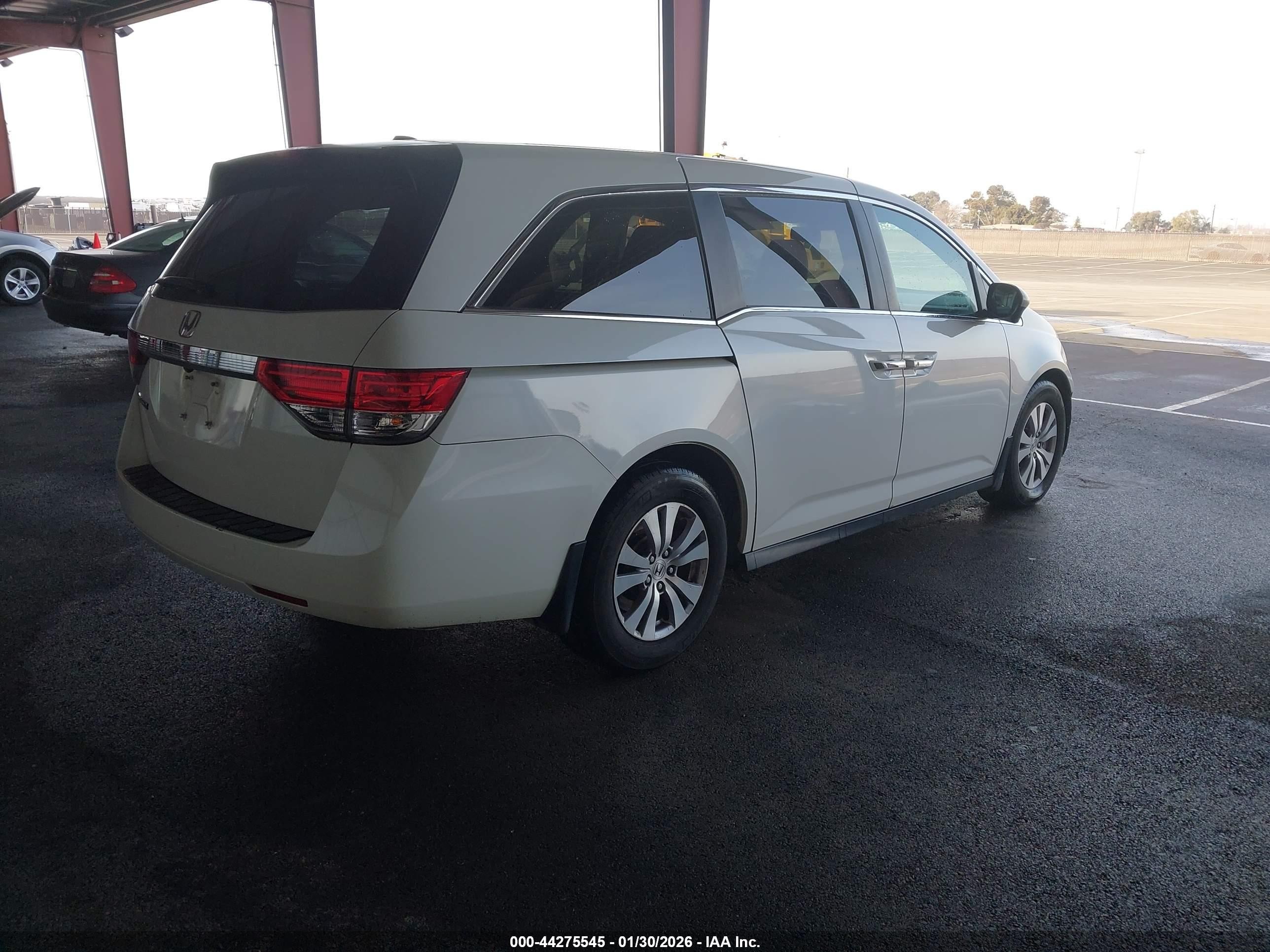 2014 Honda Odyssey Ex-l White vin: 5FNRL5H67EB121671