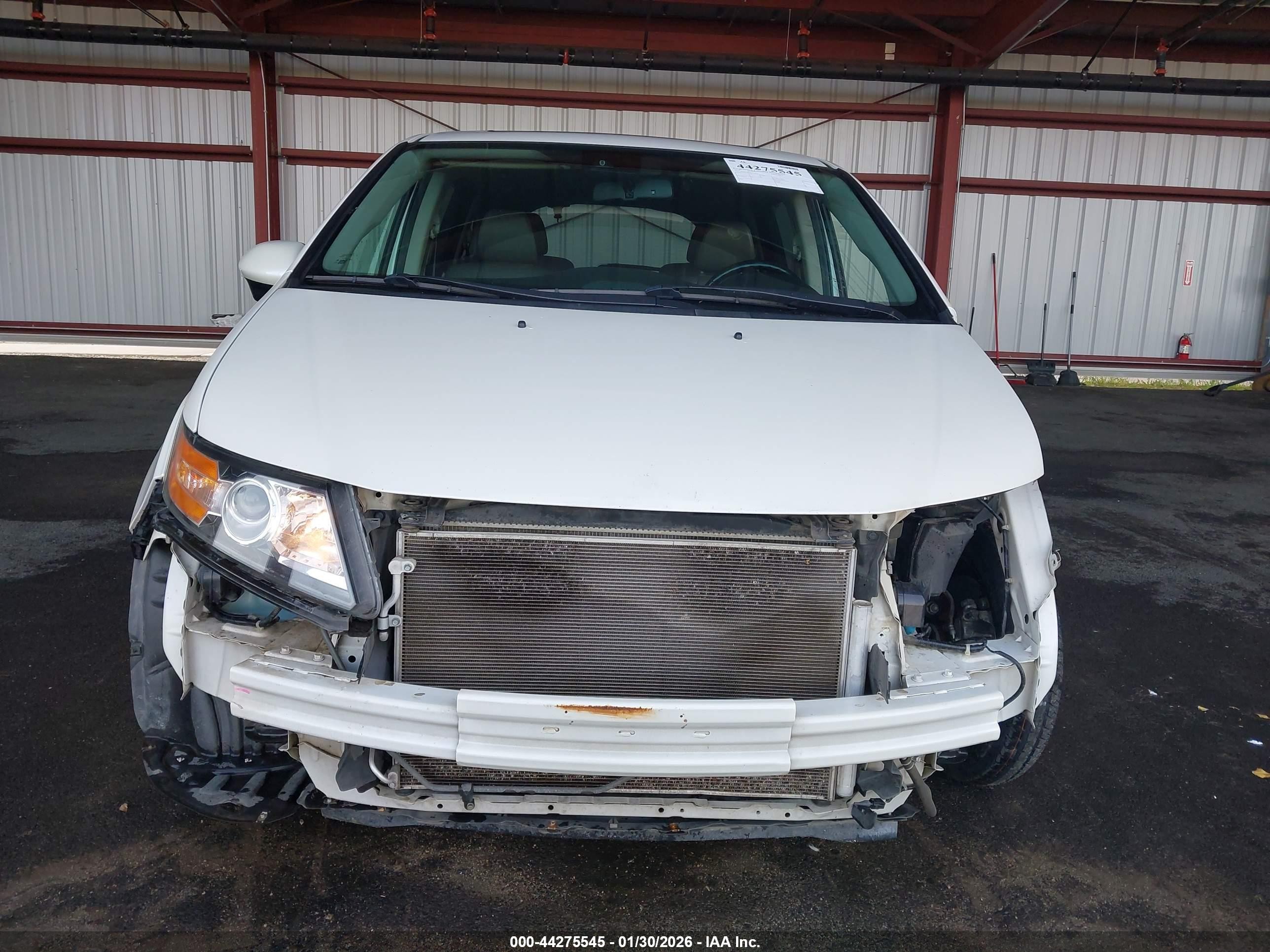 2014 Honda Odyssey Ex-l White vin: 5FNRL5H67EB121671