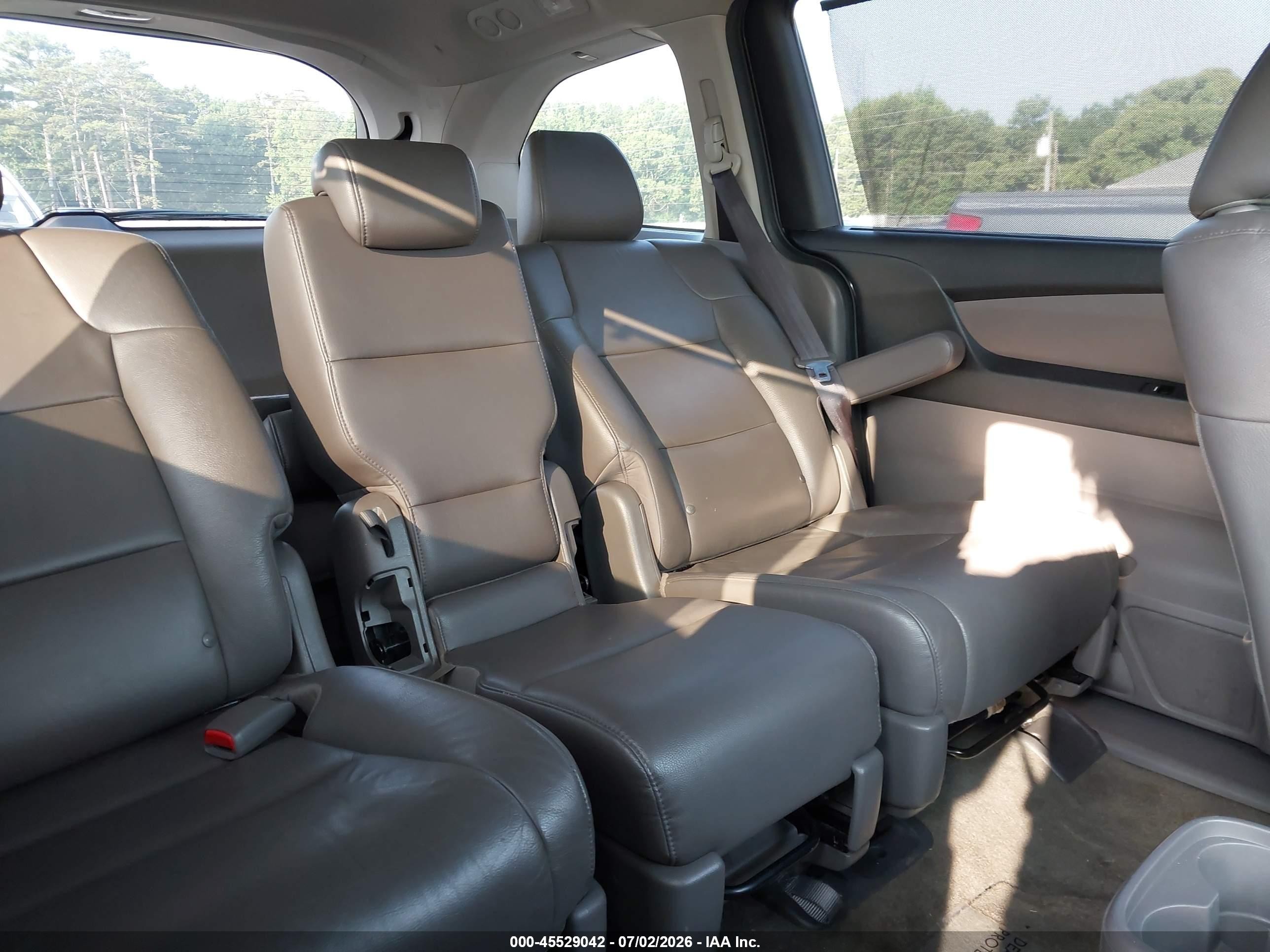2015 Honda Odyssey Ex-l Gray vin: 5FNRL5H67FB043068