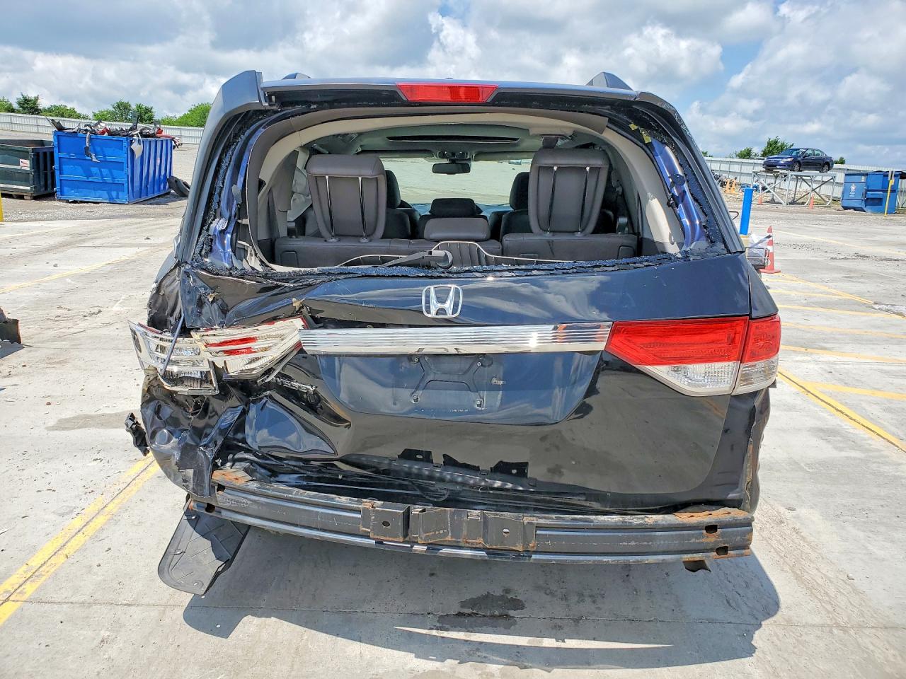 2015 Honda Odyssey Black vin: 5FNRL5H67FB114687