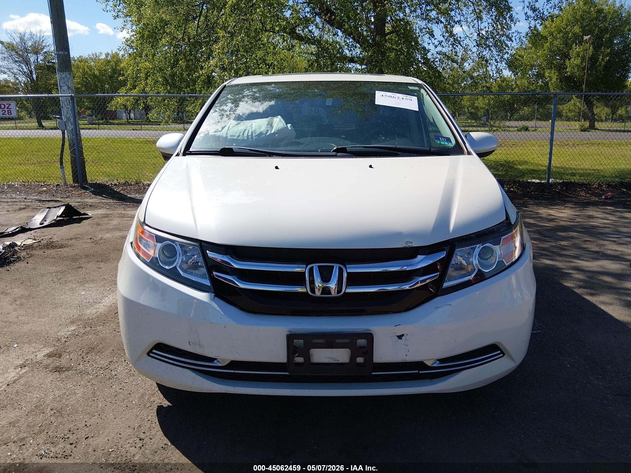 2015 Honda Odyssey Ex-l White vin: 5FNRL5H67FB124488