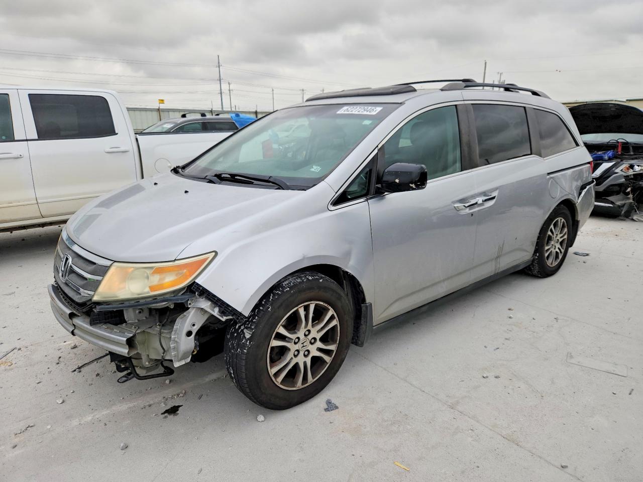 2011 Honda Odyssey Exl Silver vin: 5FNRL5H68BB001812