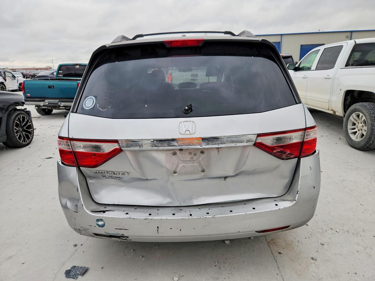 2011 Honda Odyssey Exl Silver vin: 5FNRL5H68BB001812