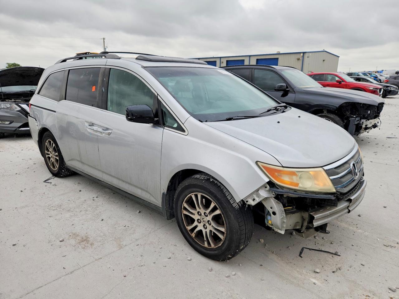 2011 Honda Odyssey Exl Silver vin: 5FNRL5H68BB001812