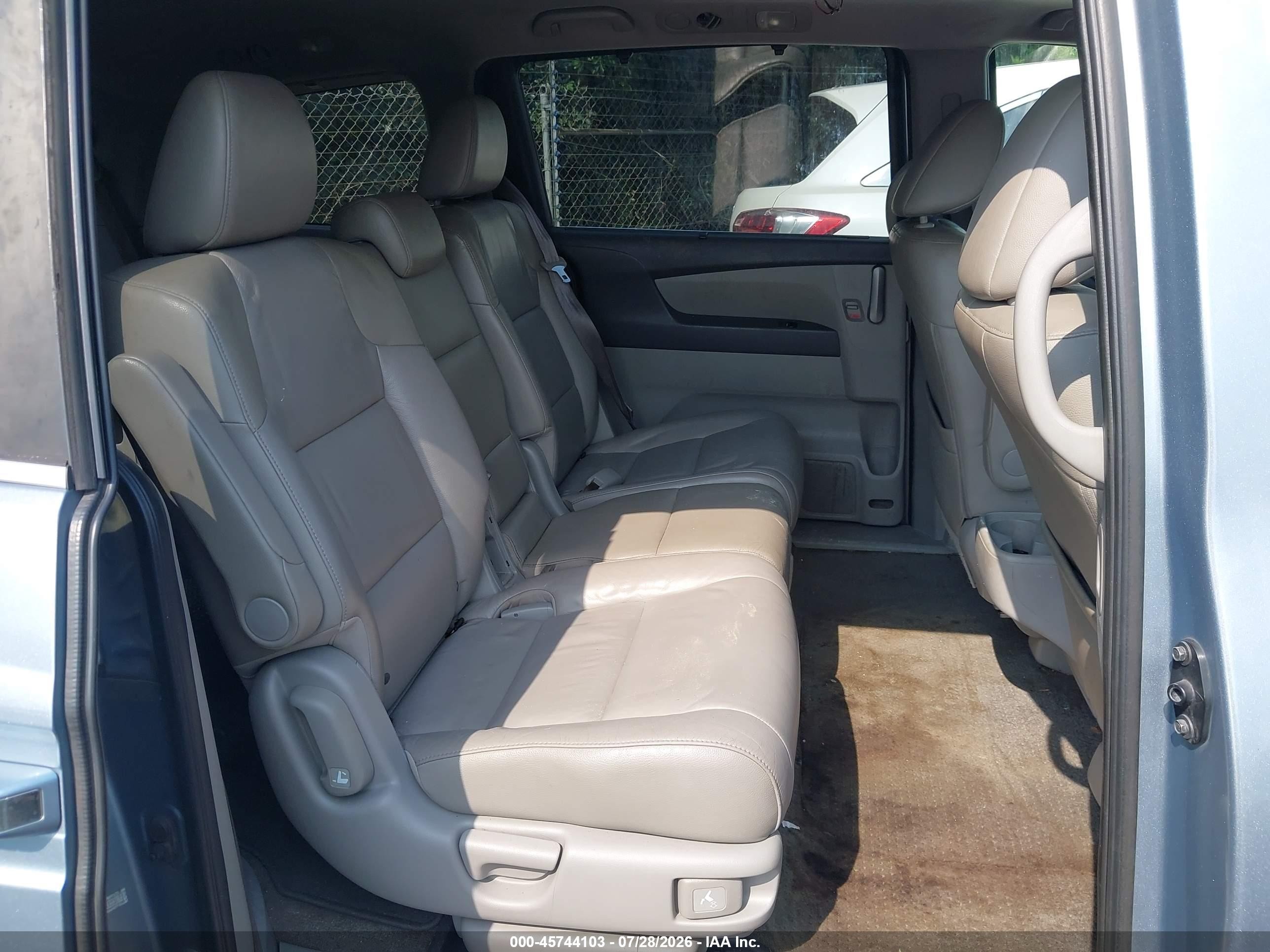 2011 Honda Odyssey Ex-l Blue vin: 5FNRL5H68BB019131