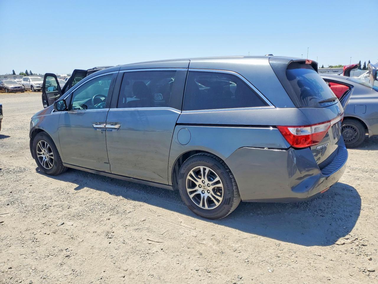 2011 Honda Odyssey Exl Silver vin: 5FNRL5H68BB027357