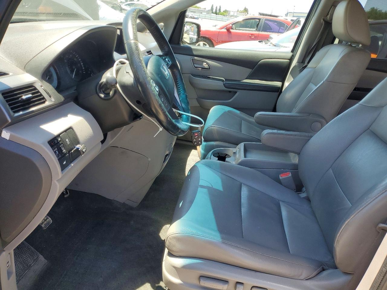 2011 Honda Odyssey Exl Silver vin: 5FNRL5H68BB027357