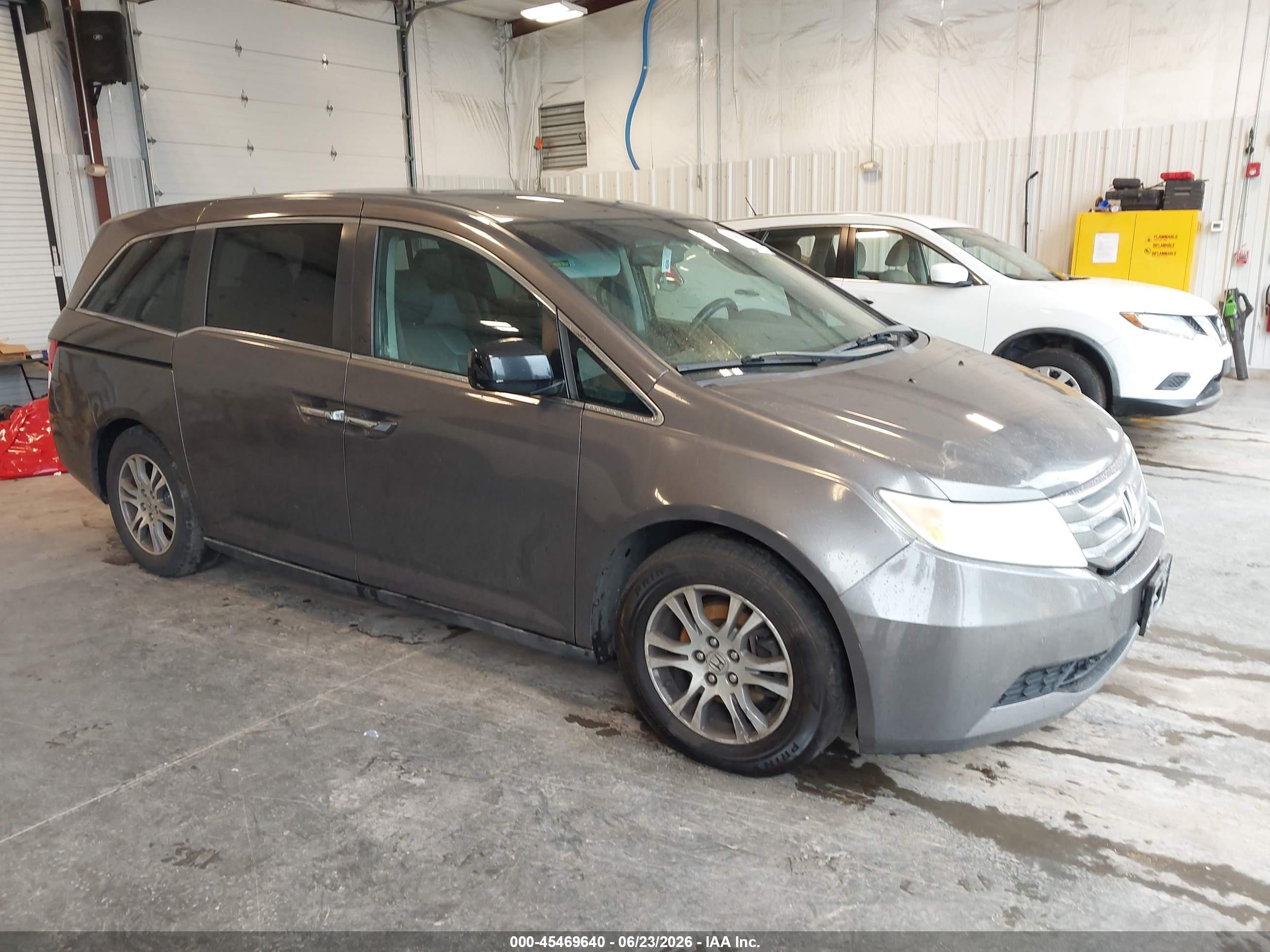 2011 Honda Odyssey Ex-l Gray vin: 5FNRL5H68BB039749