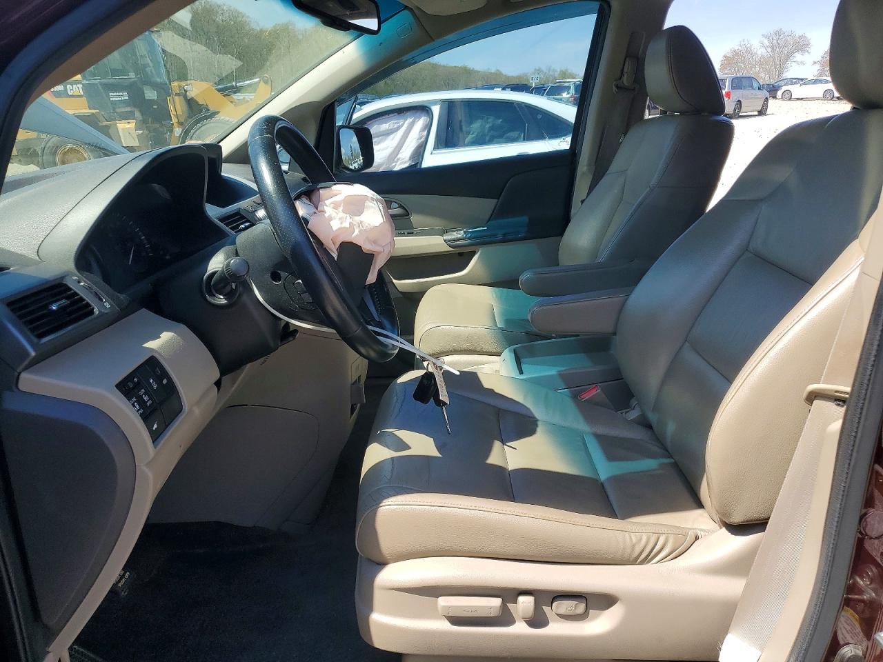 2011 Honda Odyssey Exl Burgundy vin: 5FNRL5H68BB061184