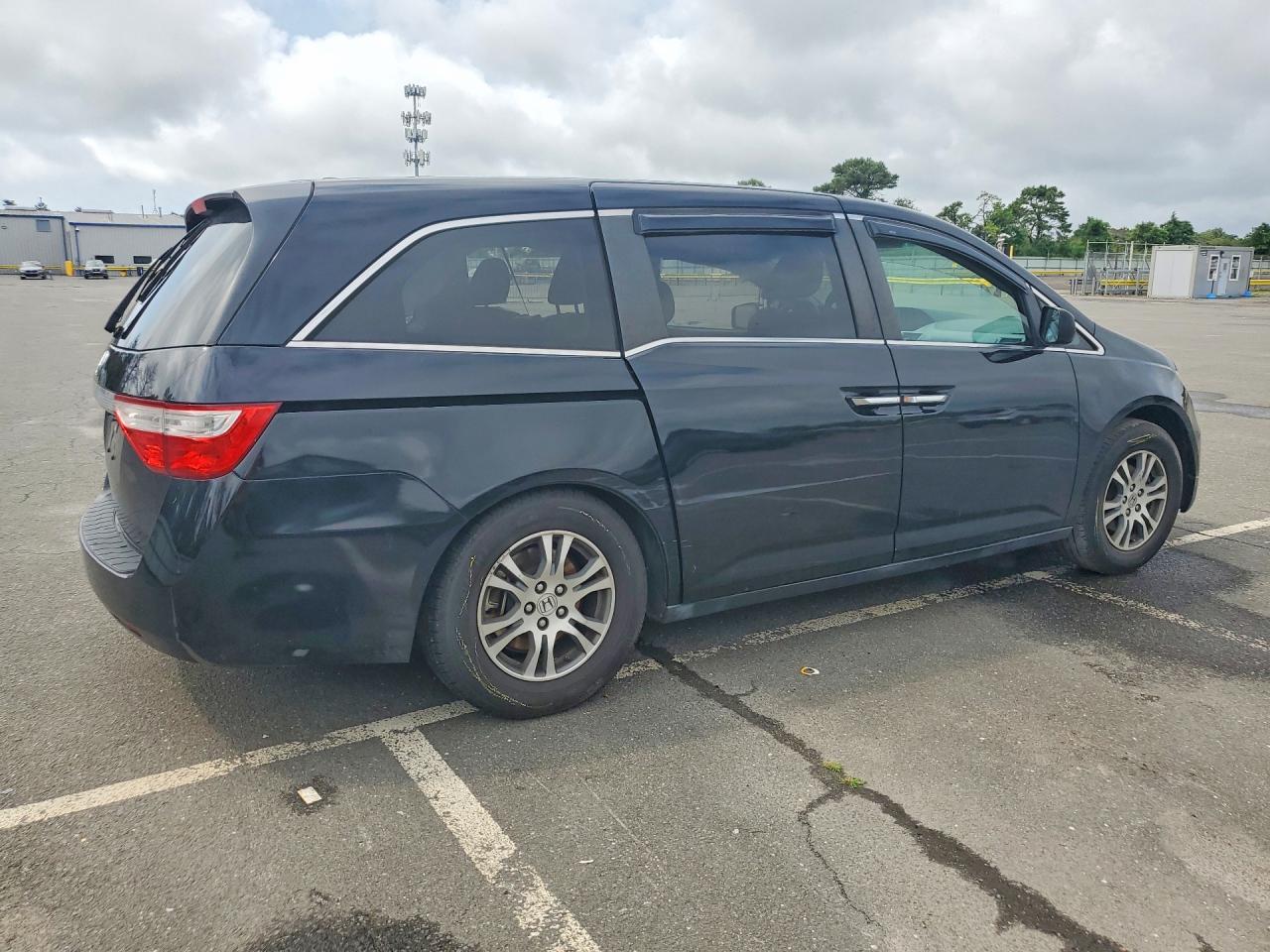 2011 Honda Odyssey Exl Black vin: 5FNRL5H68BB101070