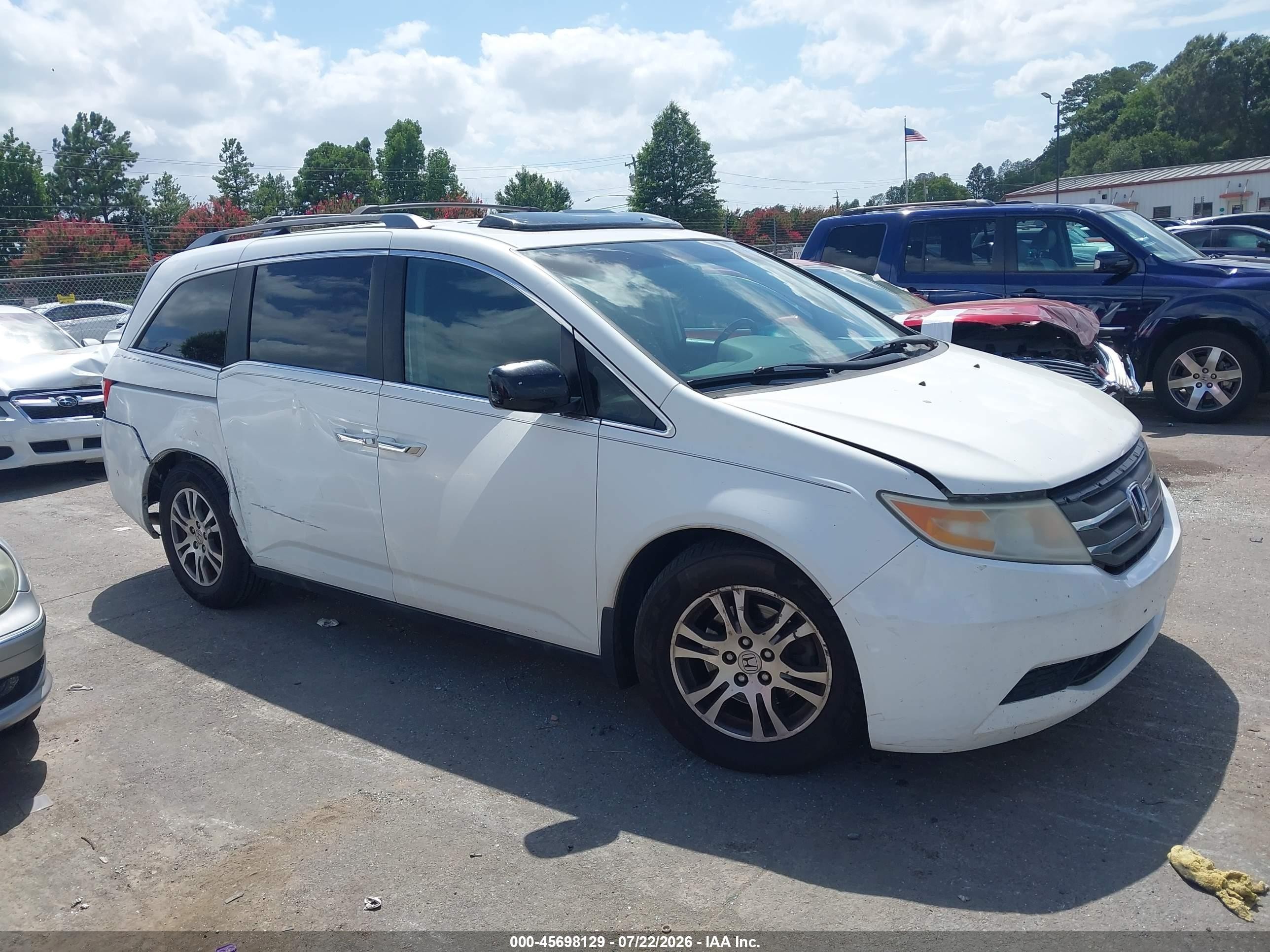 2012 Honda Odyssey Ex-l White vin: 5FNRL5H68CB030325