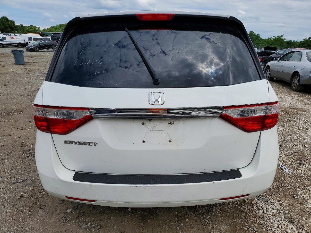 2012 Honda Odyssey Exl White vin: 5FNRL5H68CB032267