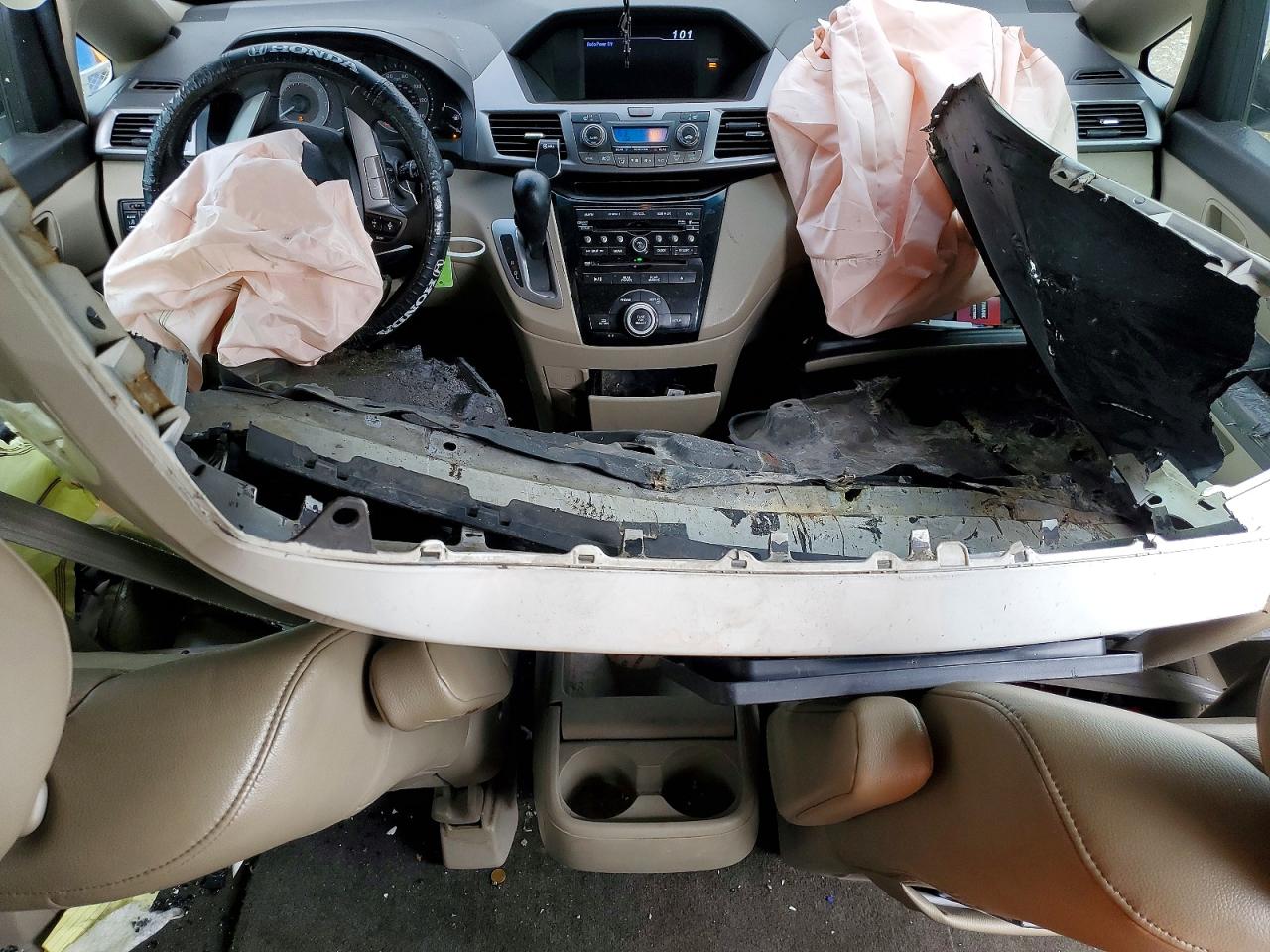 2012 Honda Odyssey Exl White vin: 5FNRL5H68CB032267