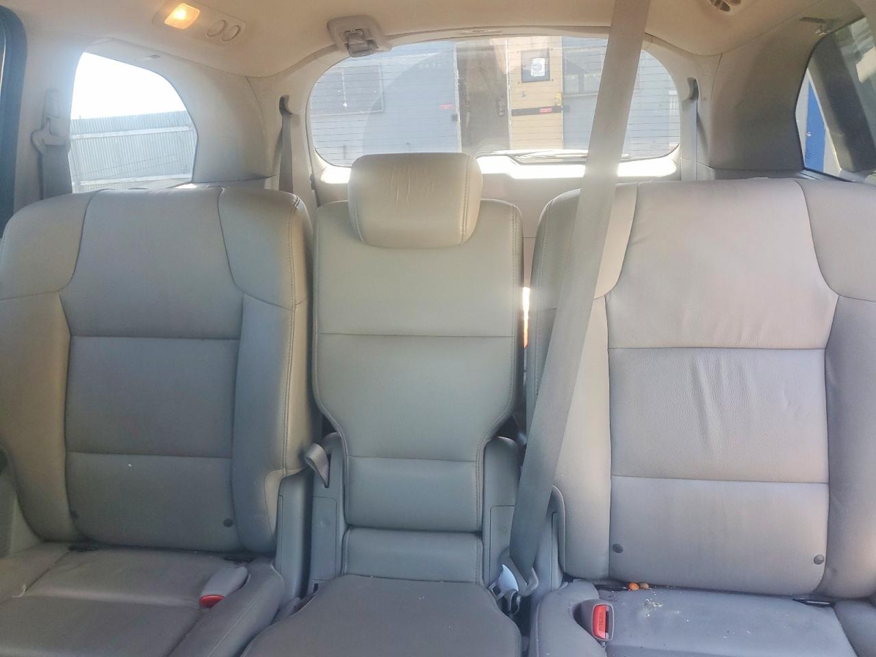 2012 Honda Odyssey Exl Silver vin: 5FNRL5H68CB035153