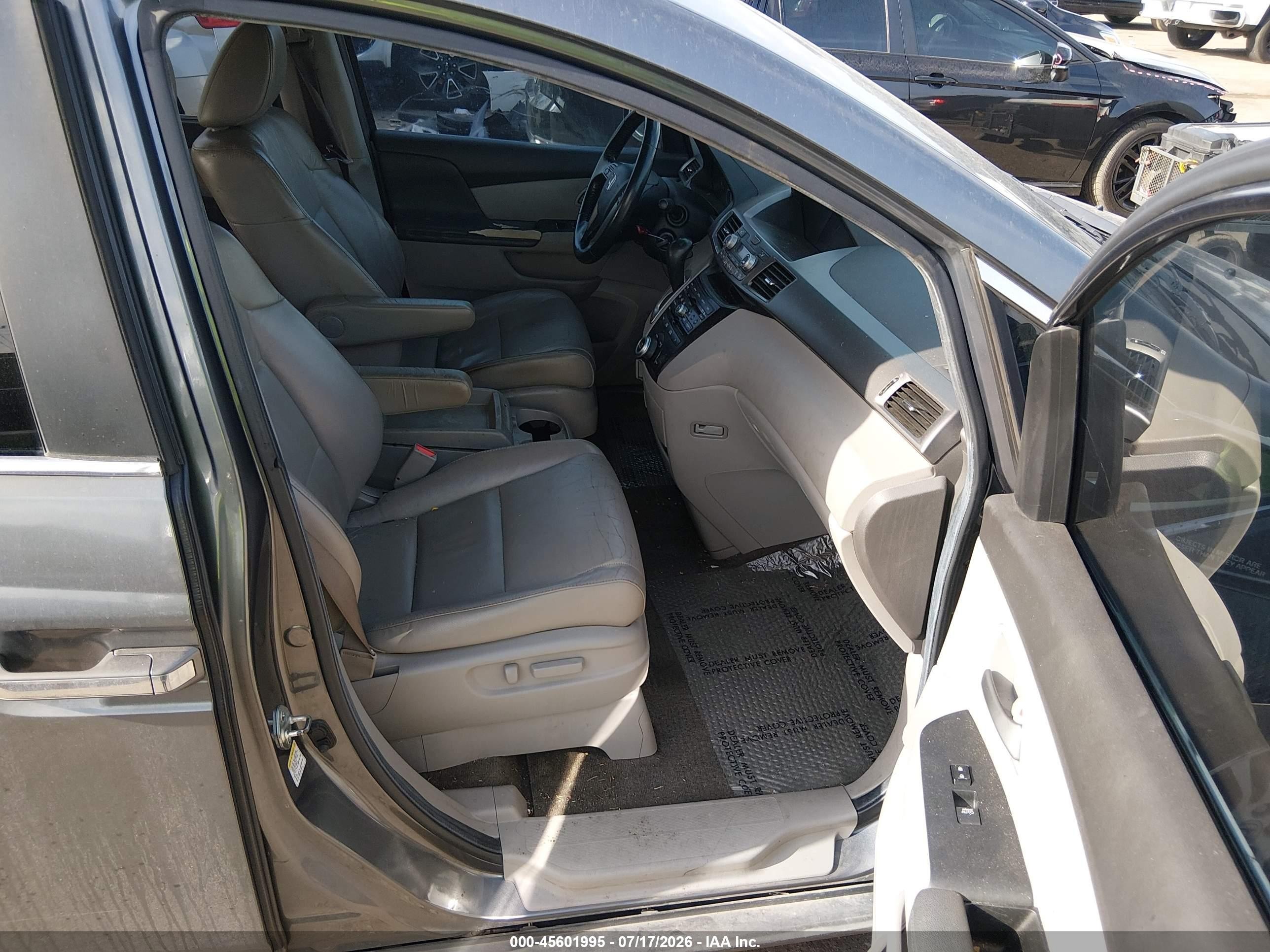 2012 Honda Odyssey Ex-l Silver vin: 5FNRL5H68CB044211