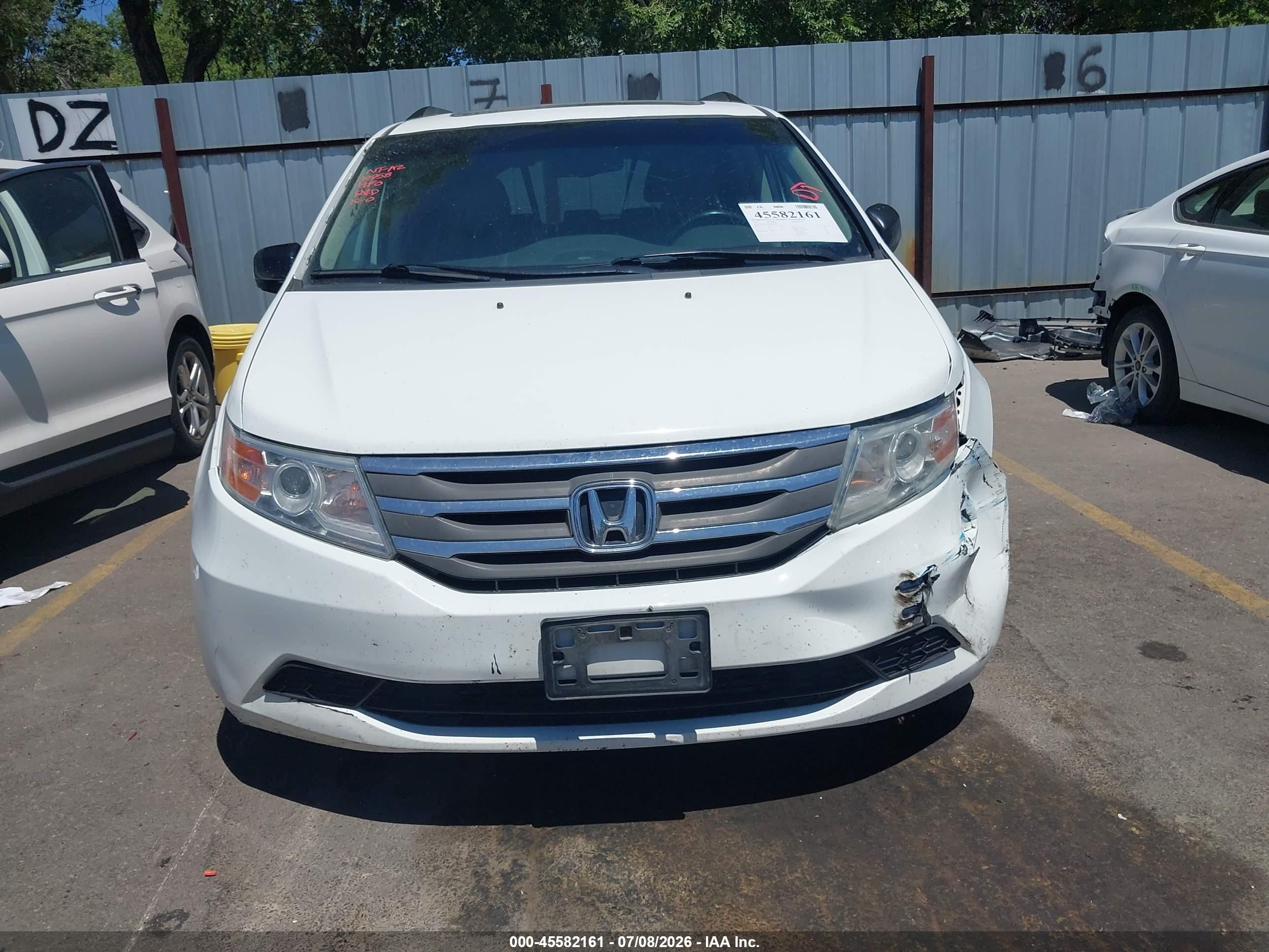 2012 Honda Odyssey Ex-l White vin: 5FNRL5H68CB072879