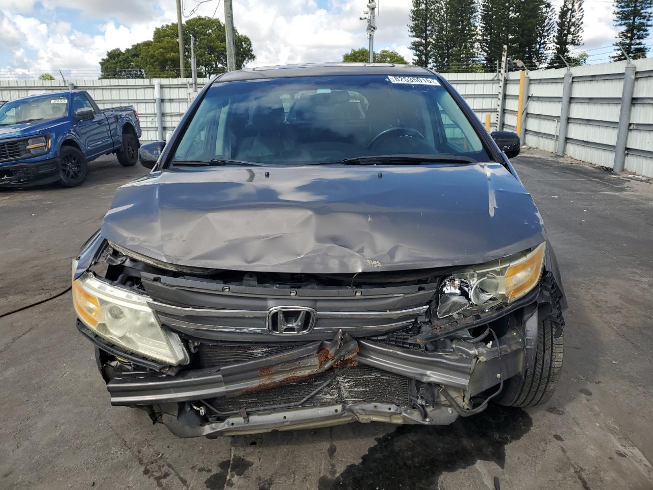 2012 Honda Odyssey Exl Gray vin: 5FNRL5H68CB131722