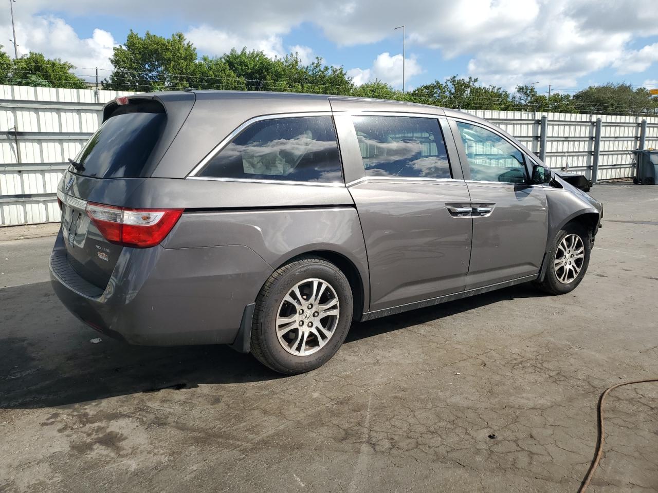 2012 Honda Odyssey Exl Gray vin: 5FNRL5H68CB131722