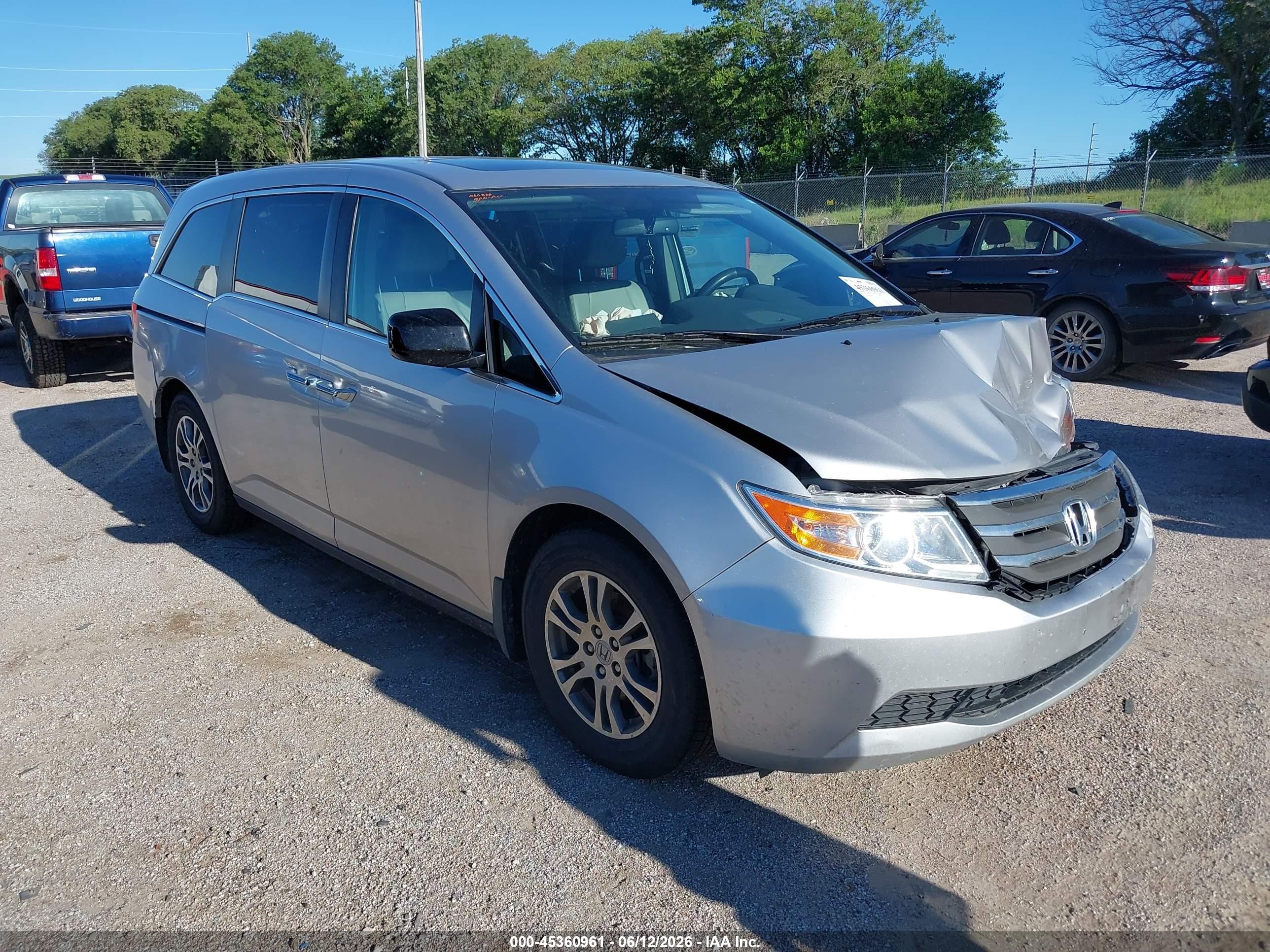 2013 Honda Odyssey Ex-l Silver vin: 5FNRL5H68DB018726