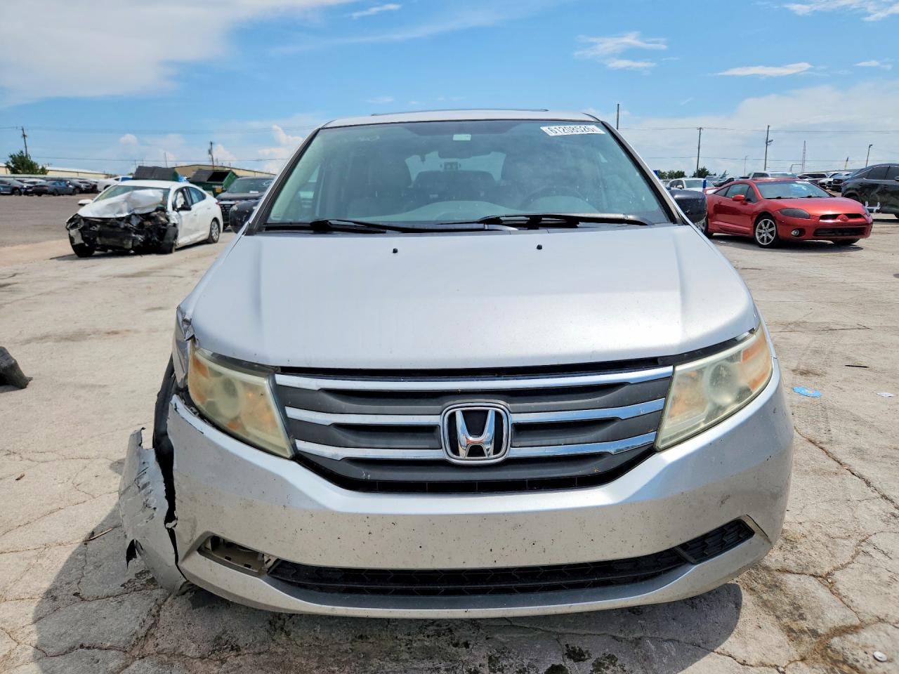 2013 Honda Odyssey Silver vin: 5FNRL5H68DB023957