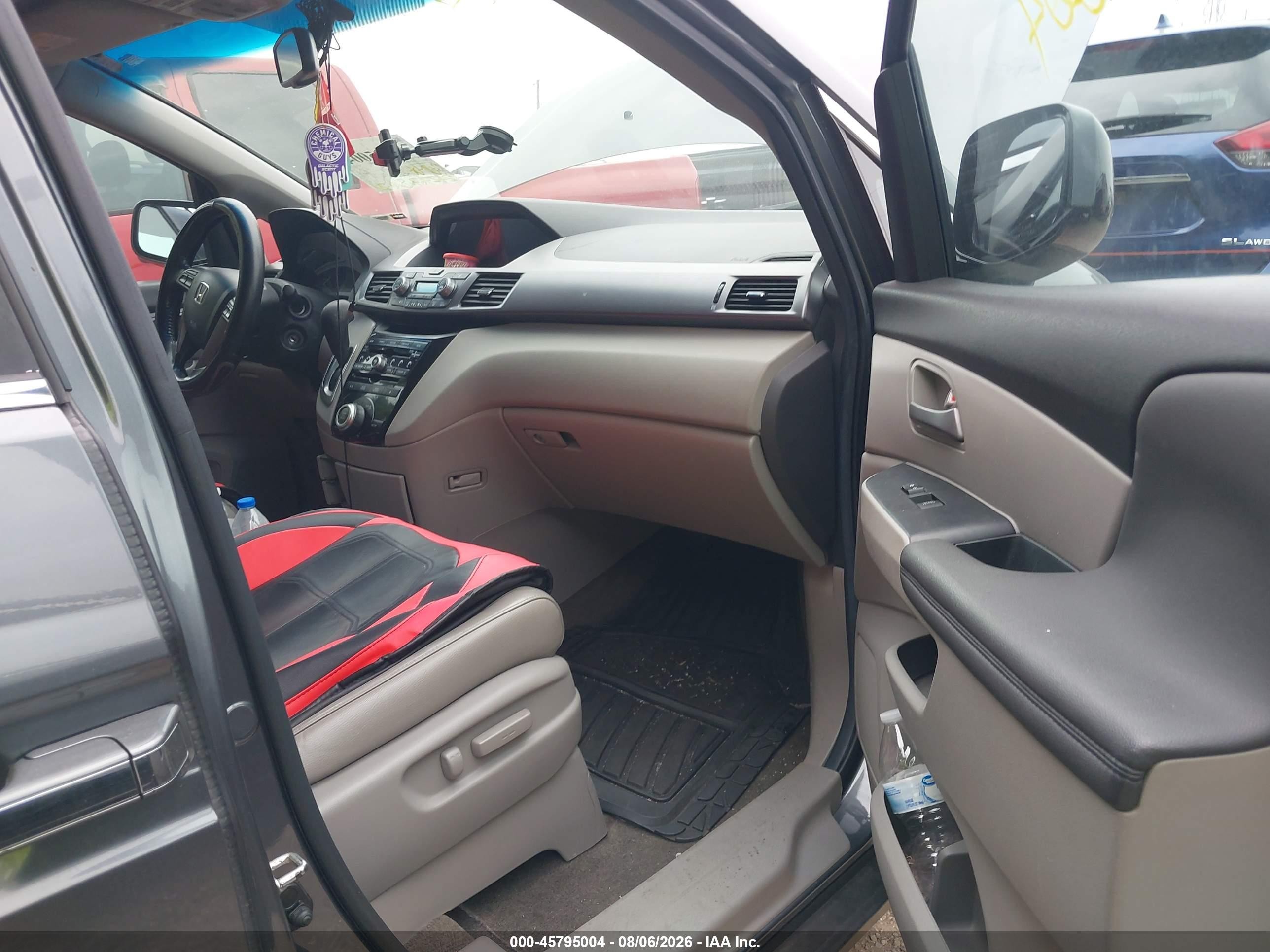 2013 Honda Odyssey Ex-l Серый vin: 5FNRL5H68DB025935