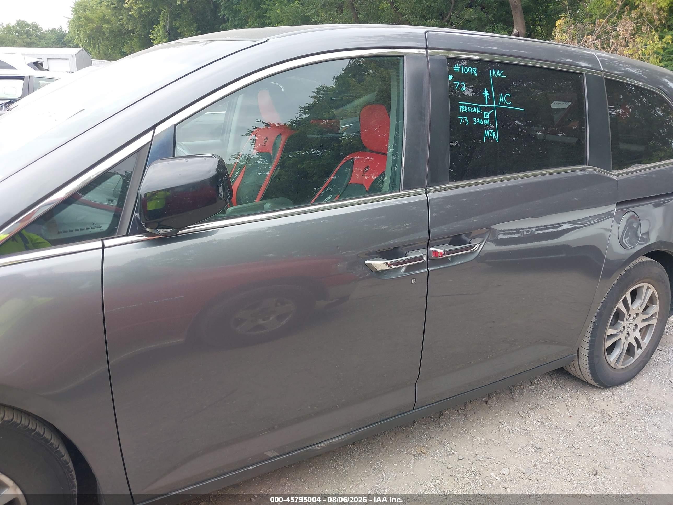2013 Honda Odyssey Ex-l Серый vin: 5FNRL5H68DB025935