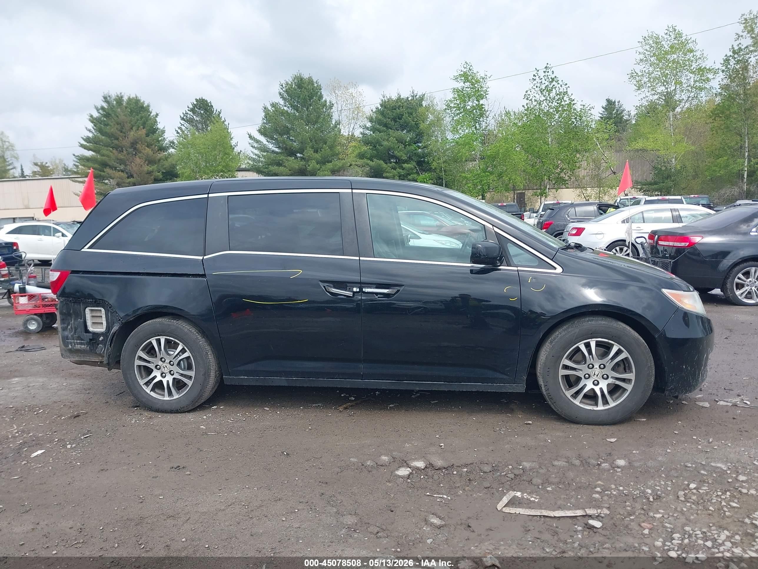 2013 Honda Odyssey Ex-l Черный vin: 5FNRL5H68DB030519