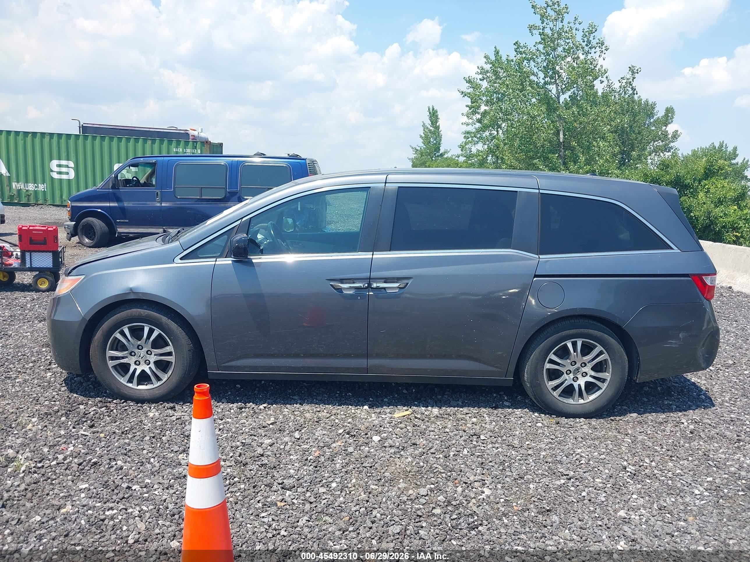 2013 Honda Odyssey Ex-l Gray vin: 5FNRL5H68DB040788