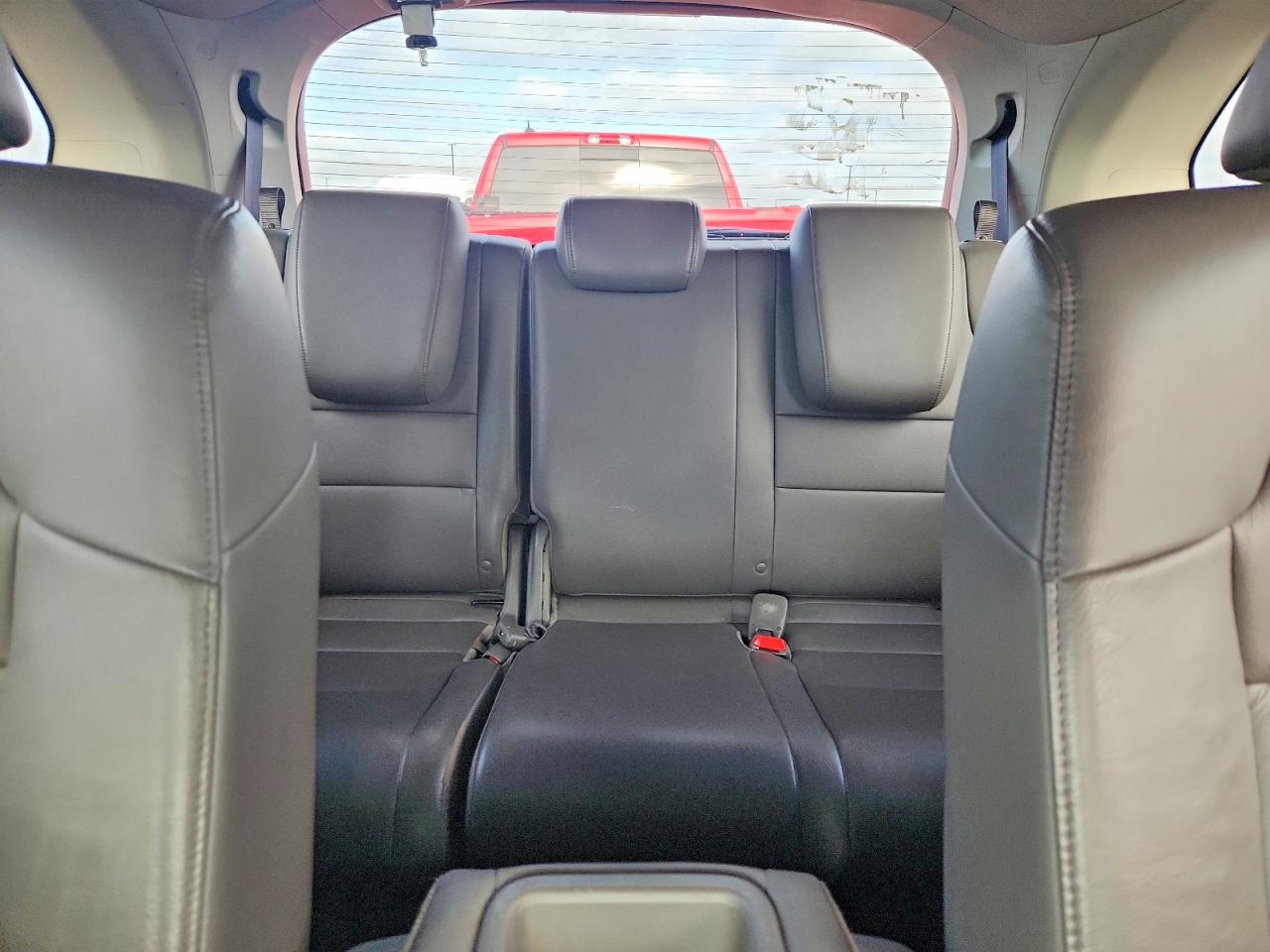 2013 Honda Odyssey Exl White vin: 5FNRL5H68DB053640