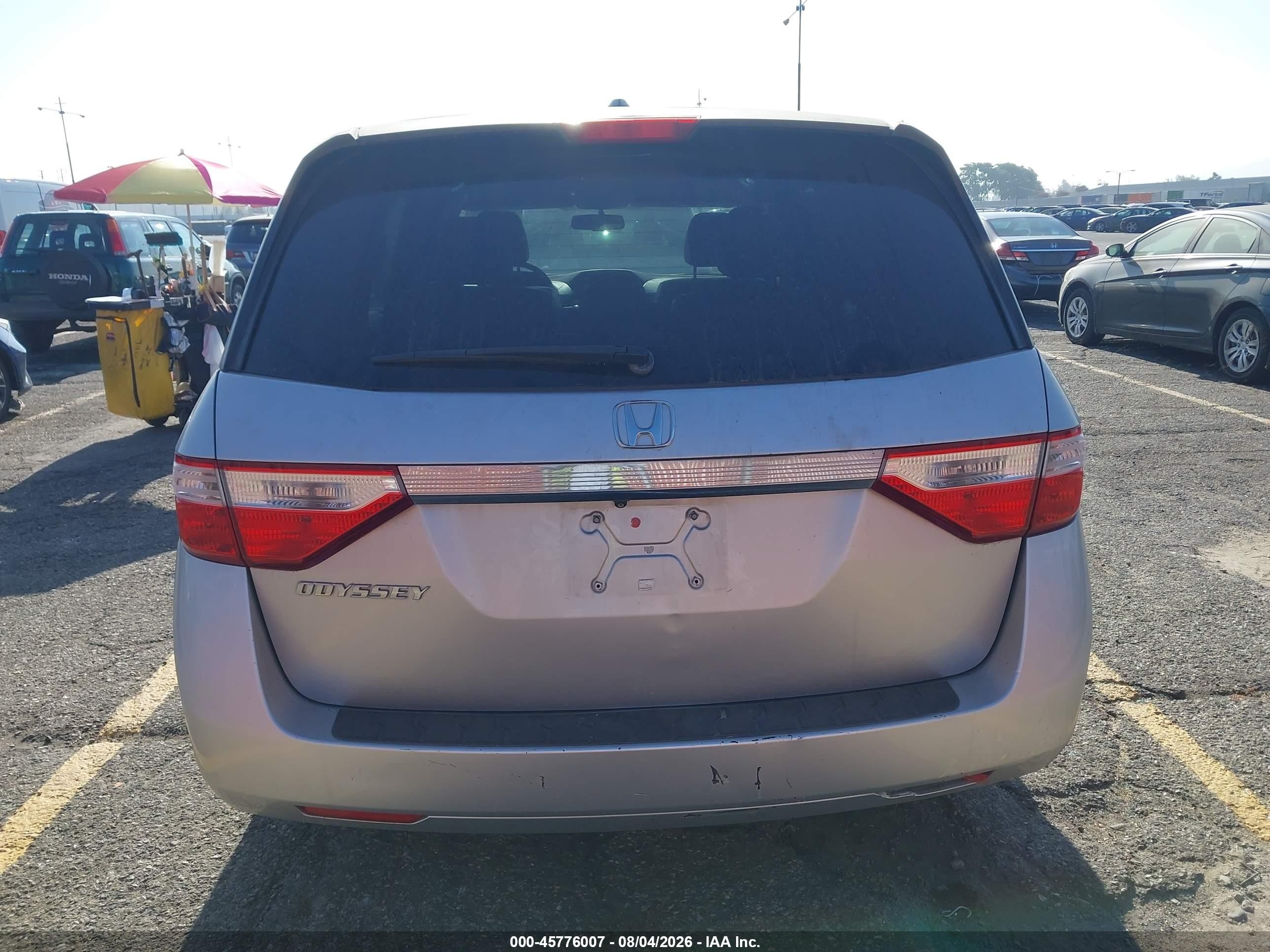 2013 Honda Odyssey Ex-l Серебряный vin: 5FNRL5H68DB060510