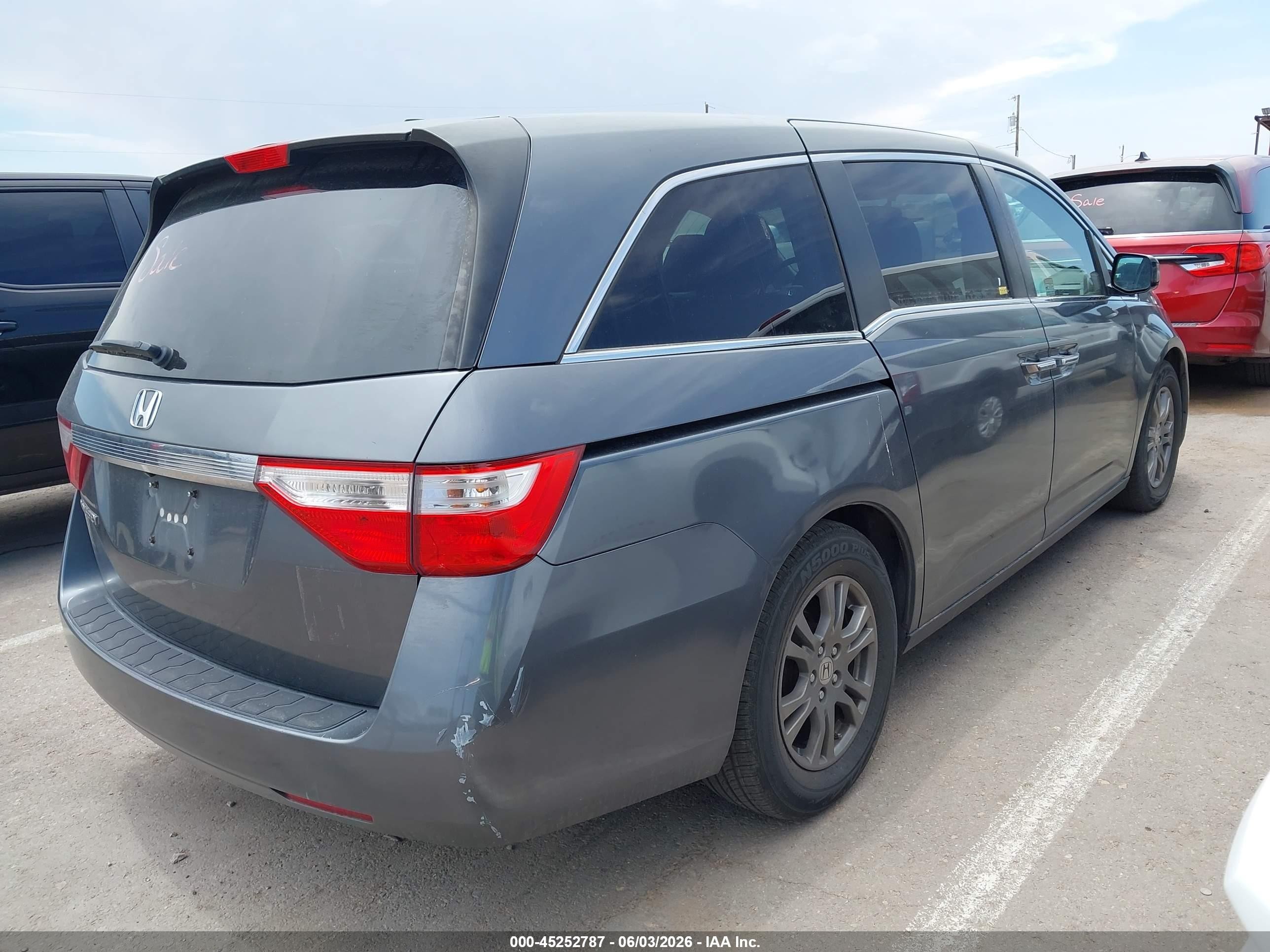 2013 Honda Odyssey Ex-l Gray vin: 5FNRL5H68DB065027