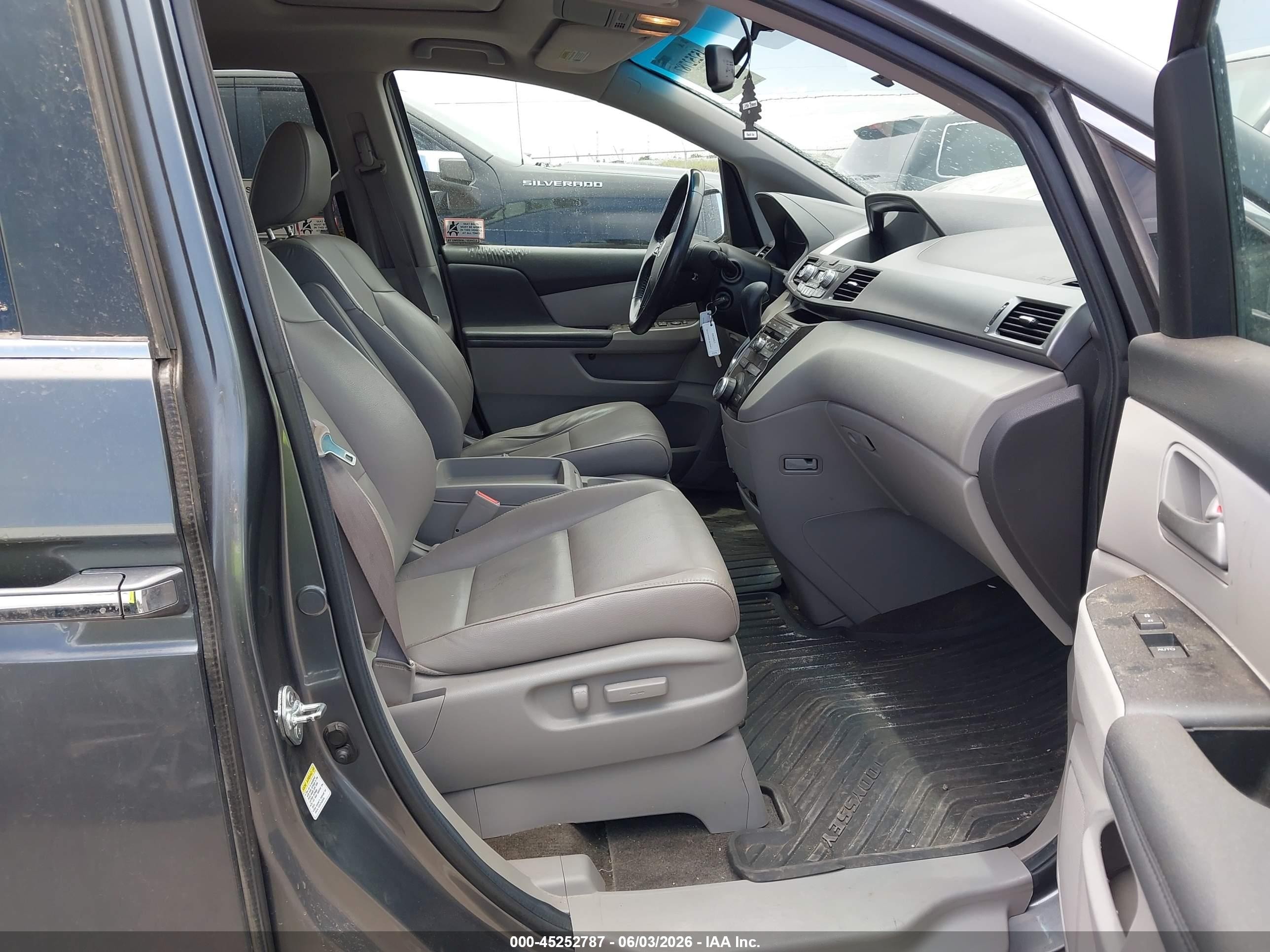 2013 Honda Odyssey Ex-l Gray vin: 5FNRL5H68DB065027