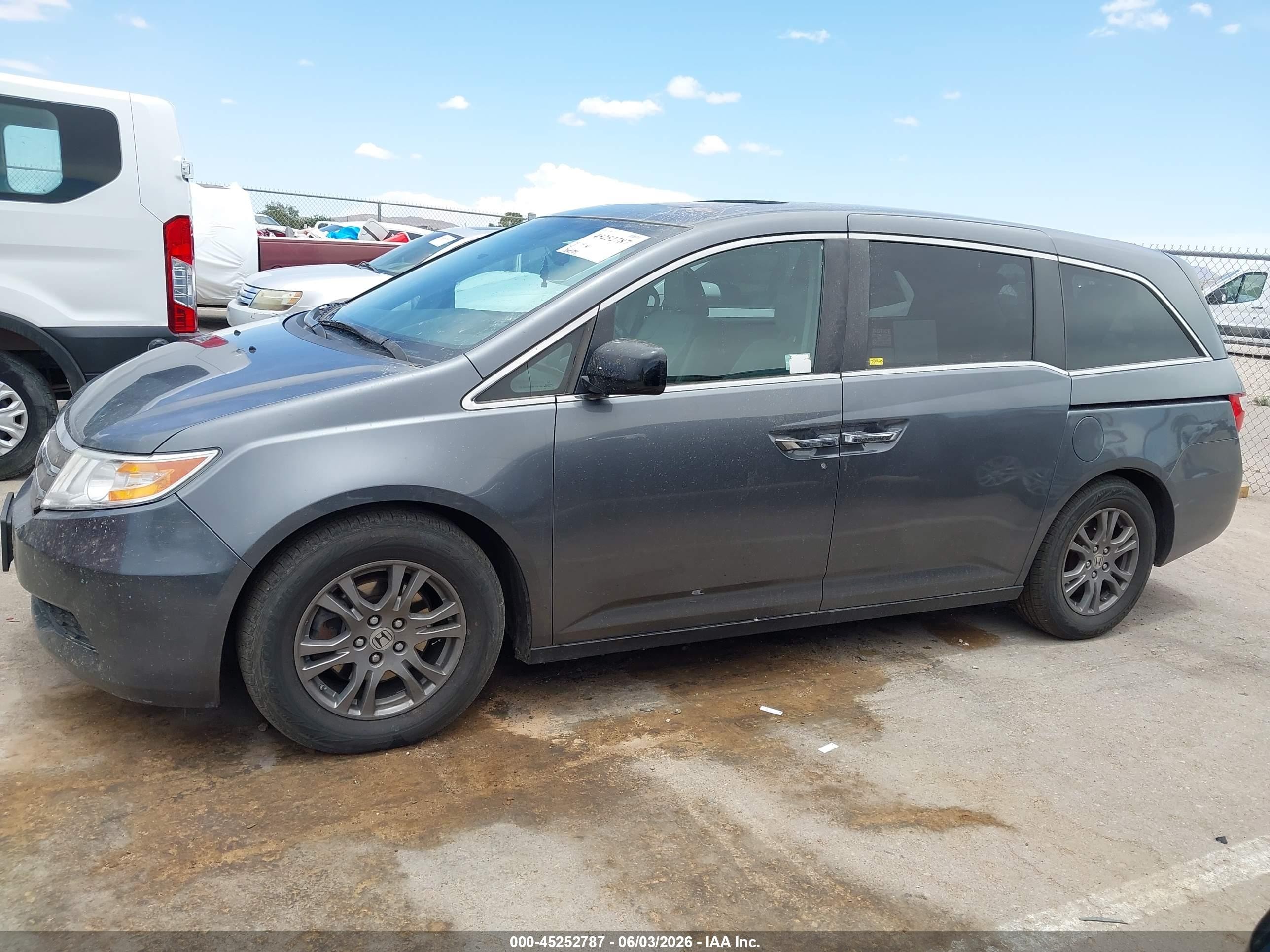 2013 Honda Odyssey Ex-l Gray vin: 5FNRL5H68DB065027