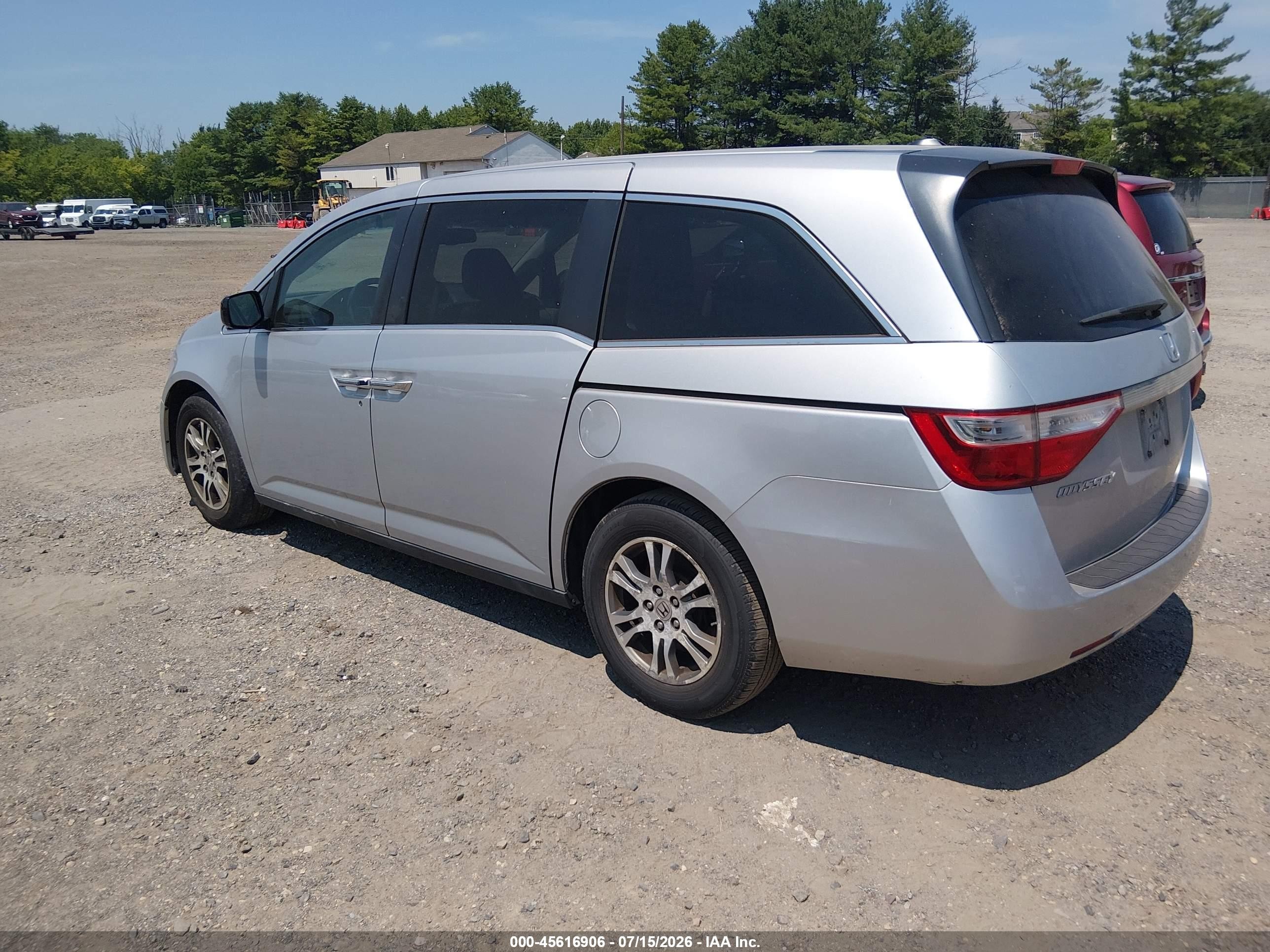 2013 Honda Odyssey Ex-l Silver vin: 5FNRL5H68DB066551