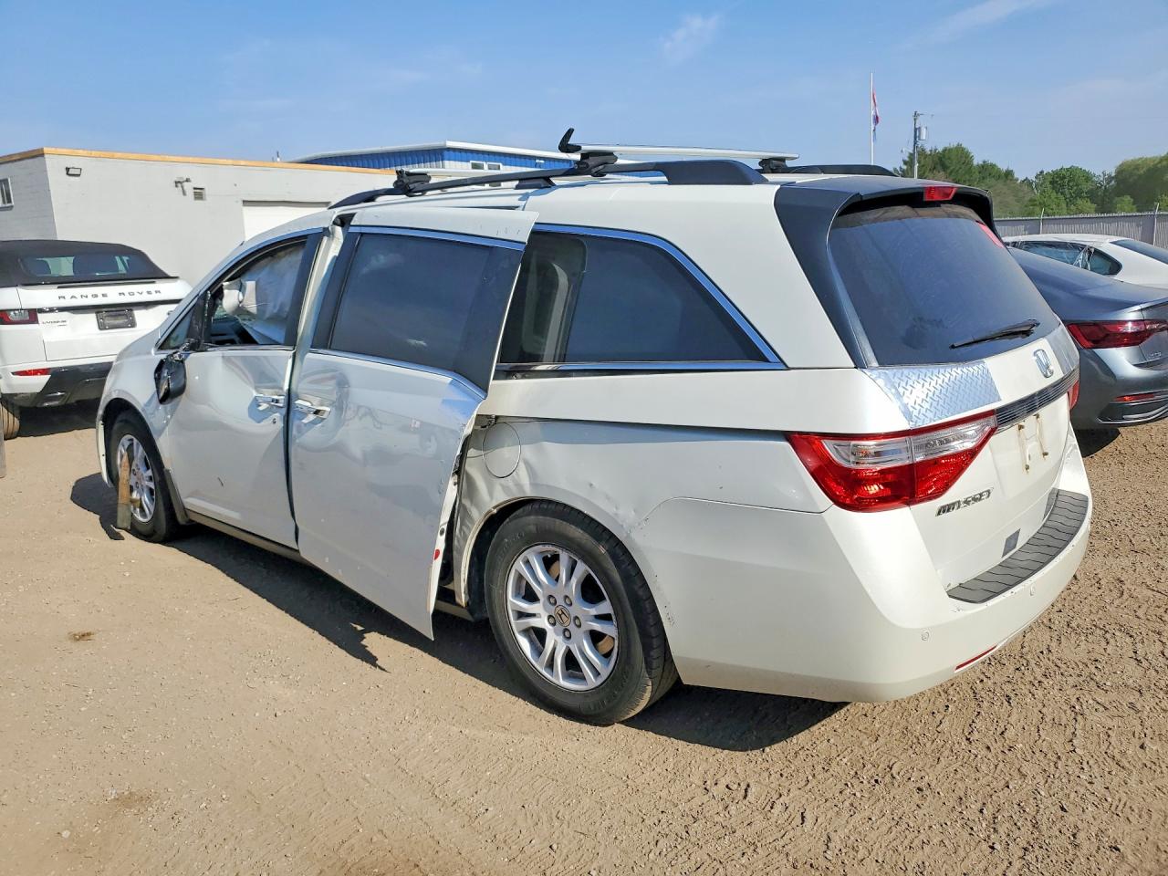 2013 Honda Odyssey Exl White vin: 5FNRL5H68DB503898