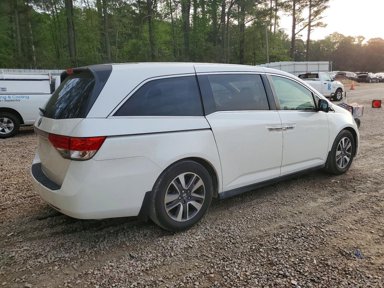 2014 Honda Odyssey Exl White vin: 5FNRL5H68EB016699
