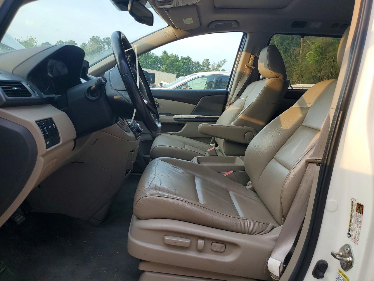 2014 Honda Odyssey Exl White vin: 5FNRL5H68EB016699