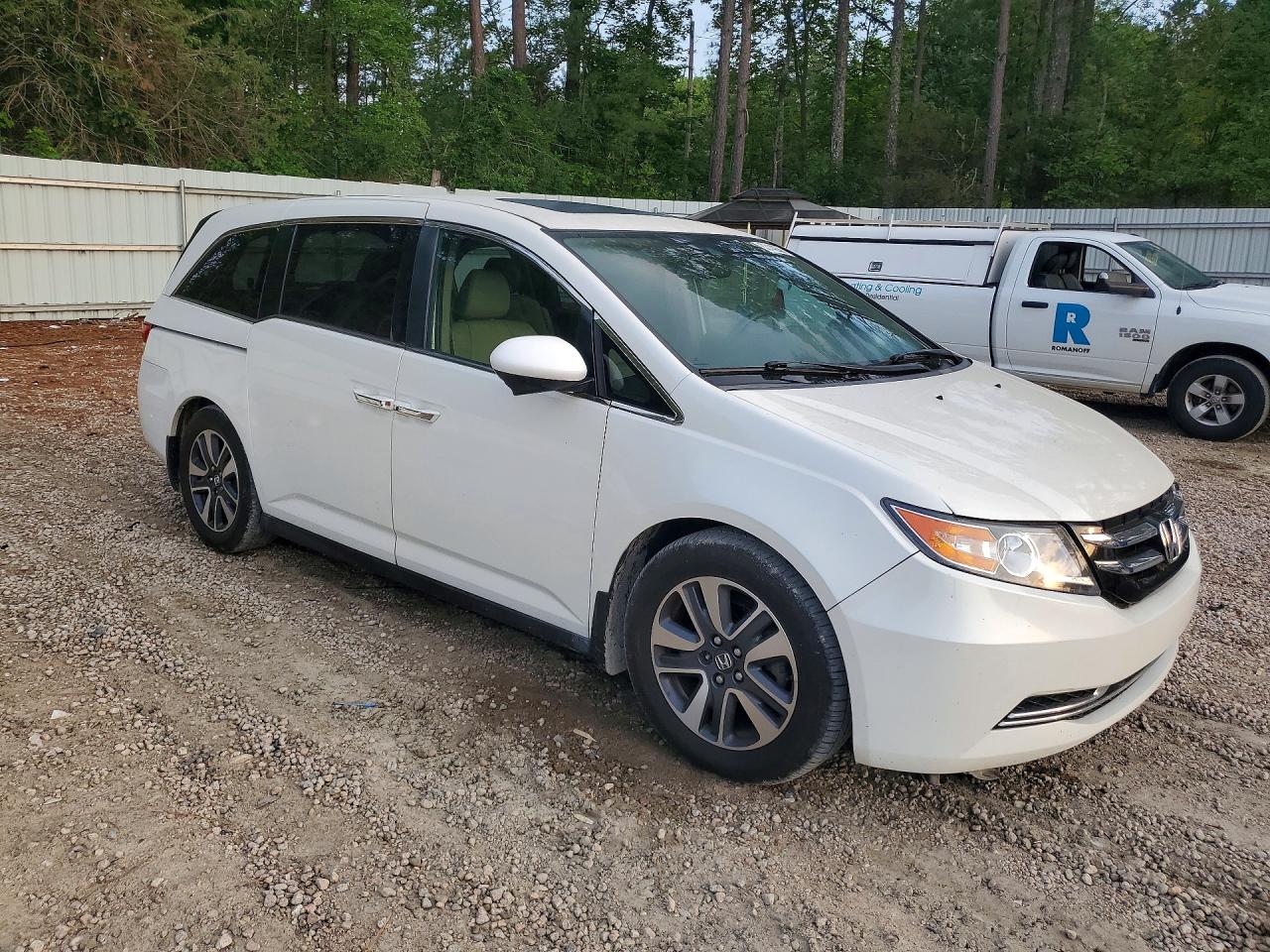 2014 Honda Odyssey Exl White vin: 5FNRL5H68EB016699