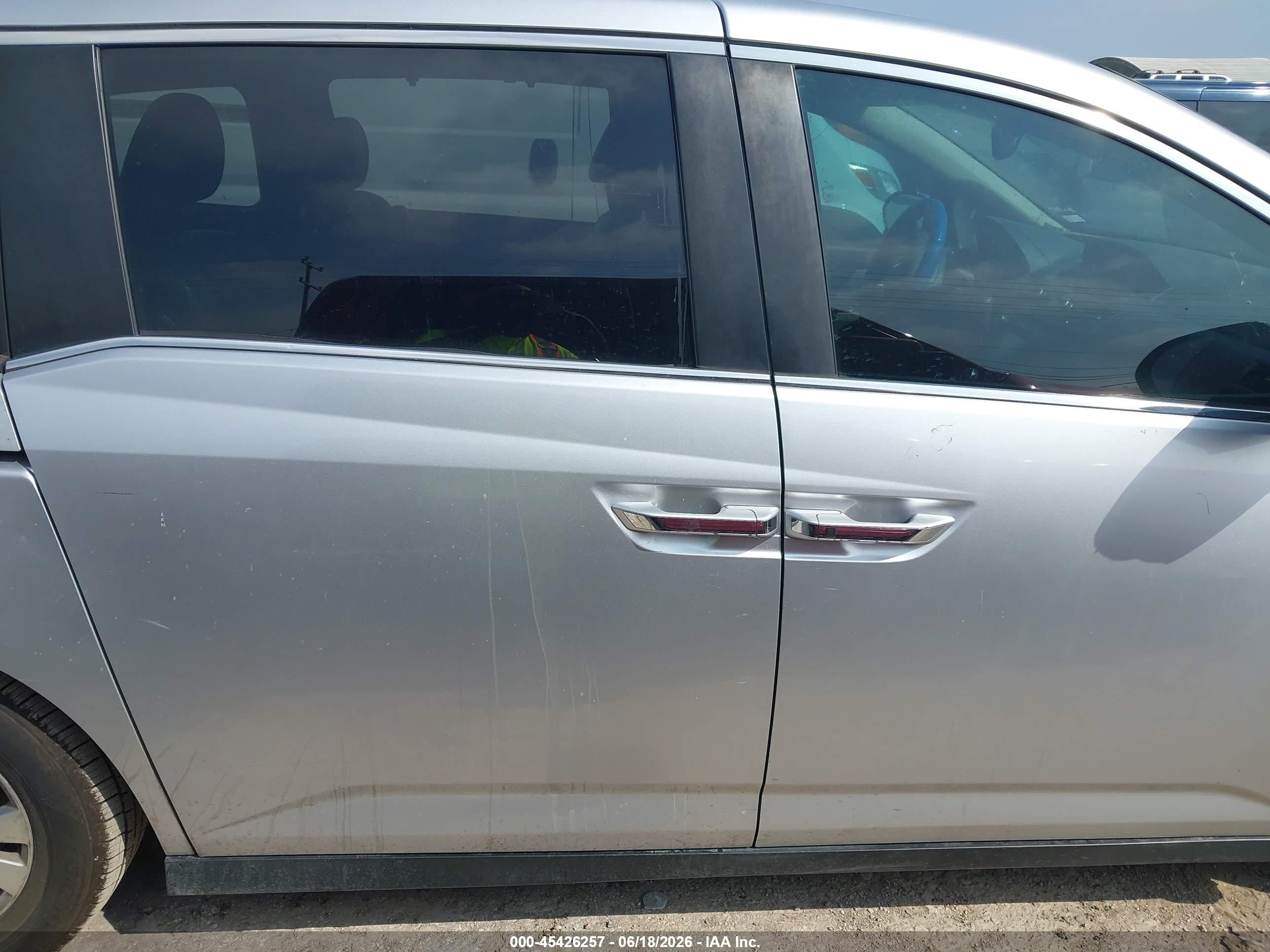 2014 Honda Odyssey Ex-l Silver vin: 5FNRL5H68EB042185